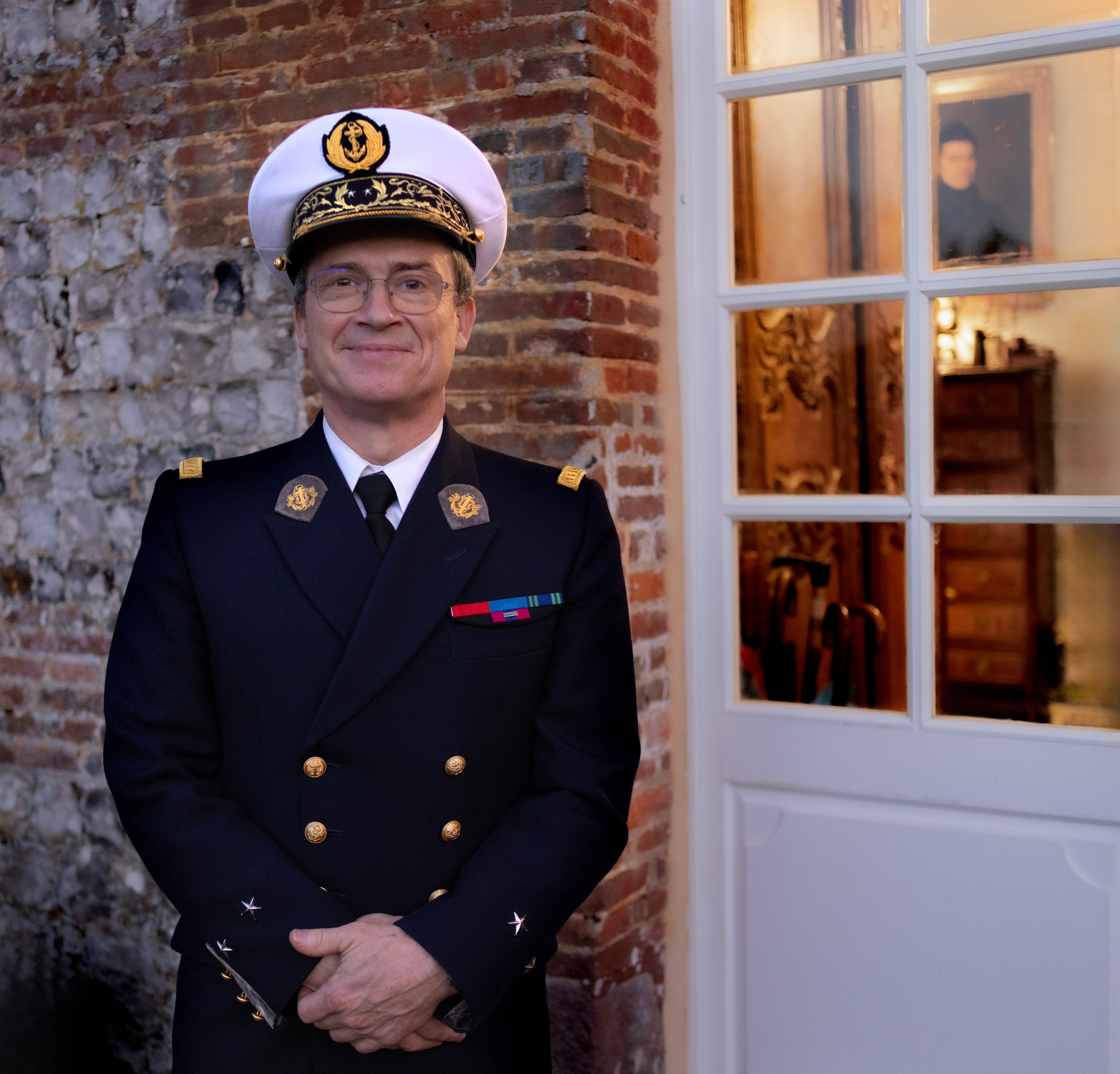Remise les insignes de Chevalier des Palmes Académiques. Natalia Bogdanovska. Films et photographie corporate en France