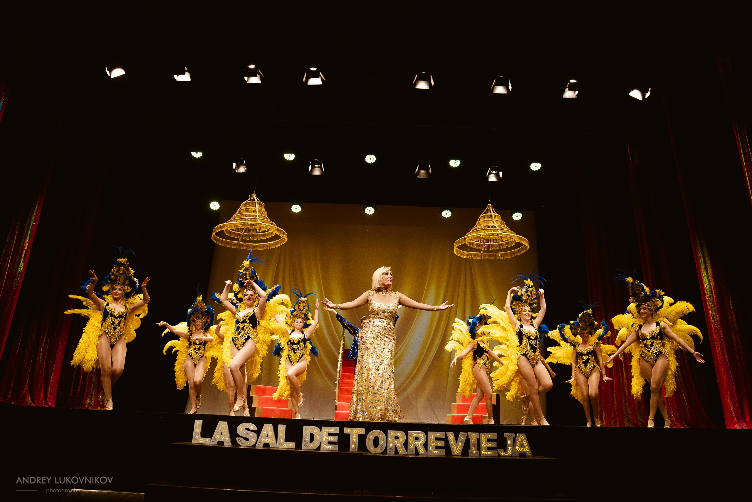 Reportaje fotográfico y rodaje entre bastidores del concierto de La Sal de Torrevieja en España