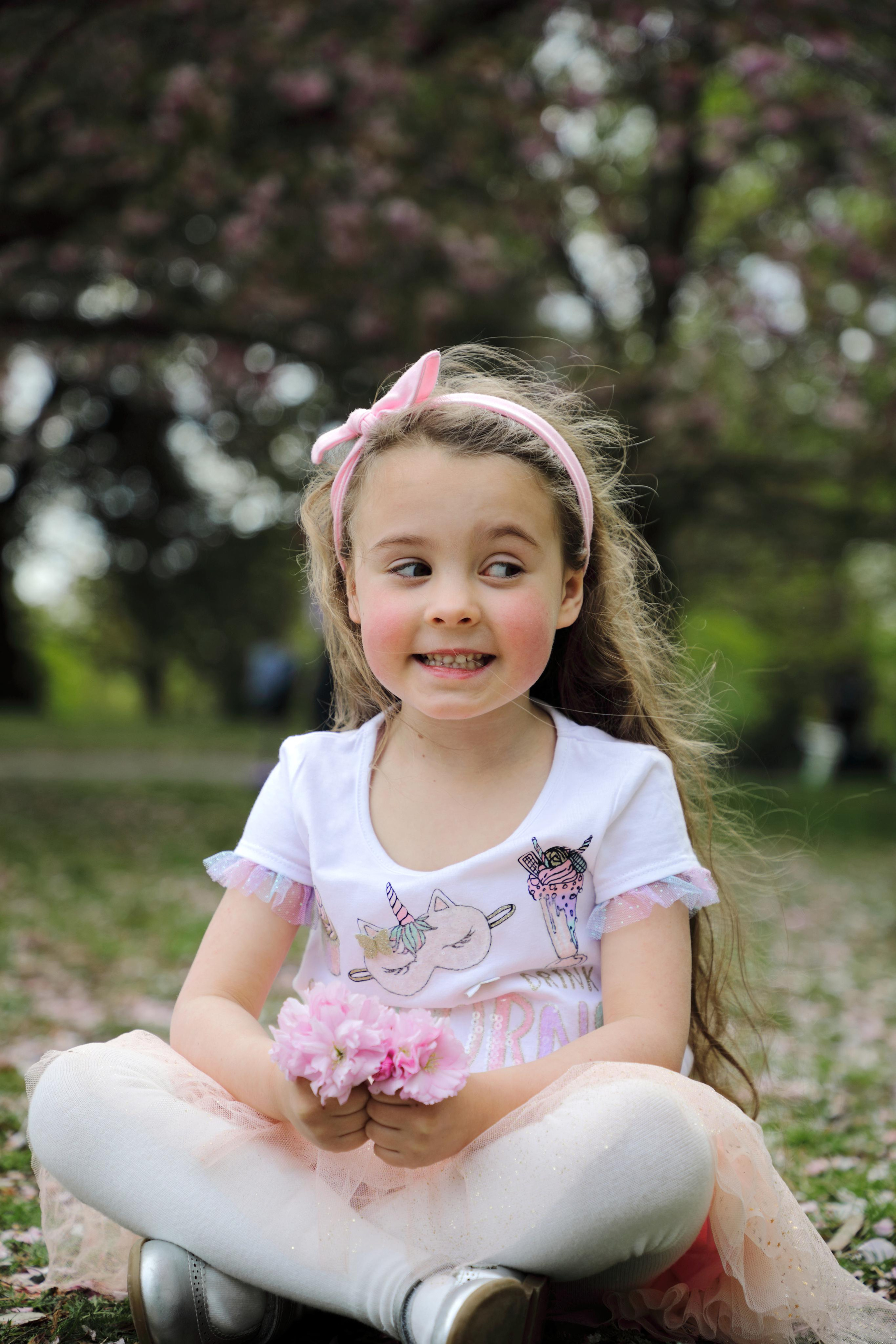 Cherry Blossom Photo Session in London. PORTRAIT|FAMILY|CHILDREN|BRAND PHOTOGRAPHER UK, CAMBRIDGESHIRE
