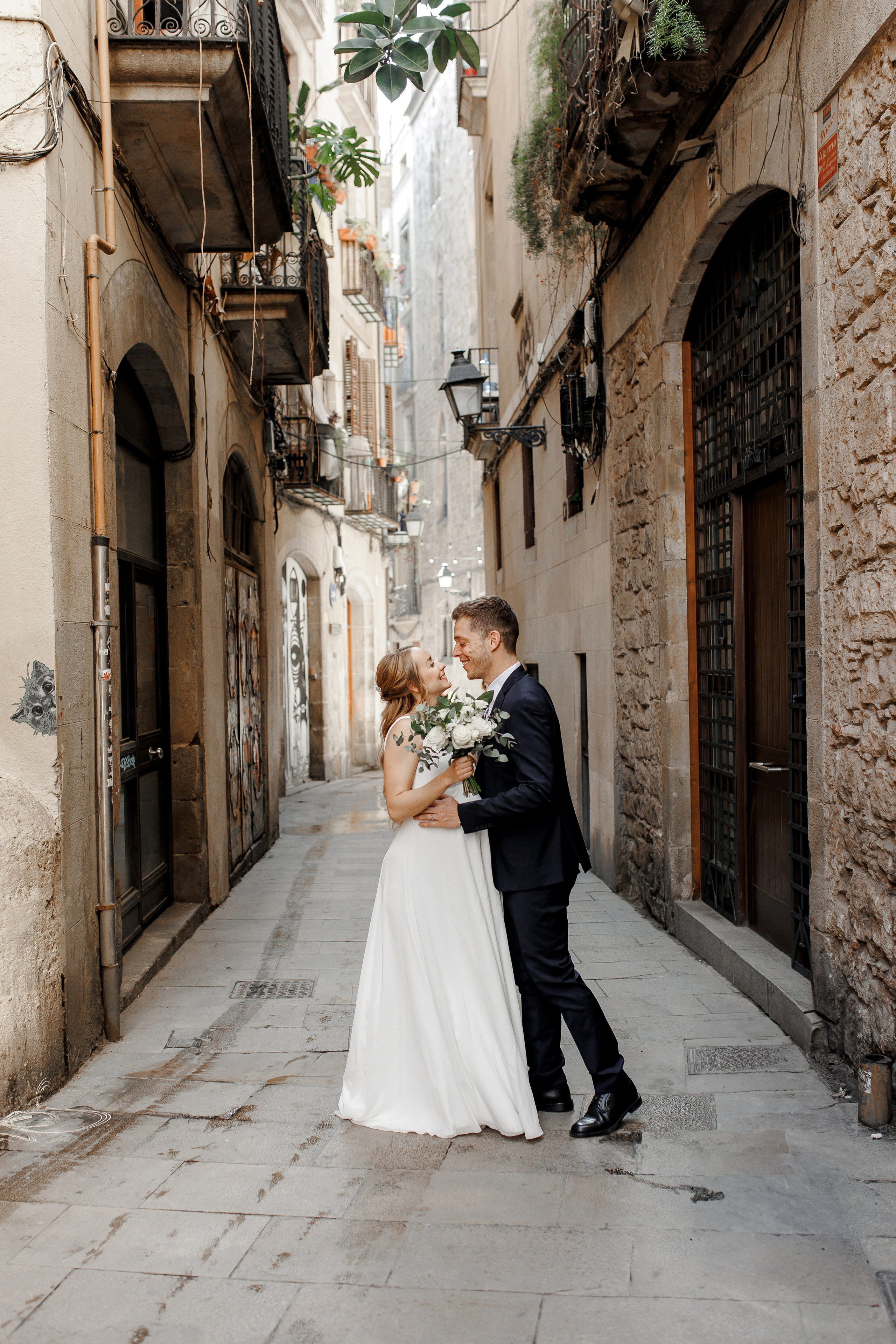 Travel Photography. Lana Alekhina Wedding Photographer in Spain and Europe