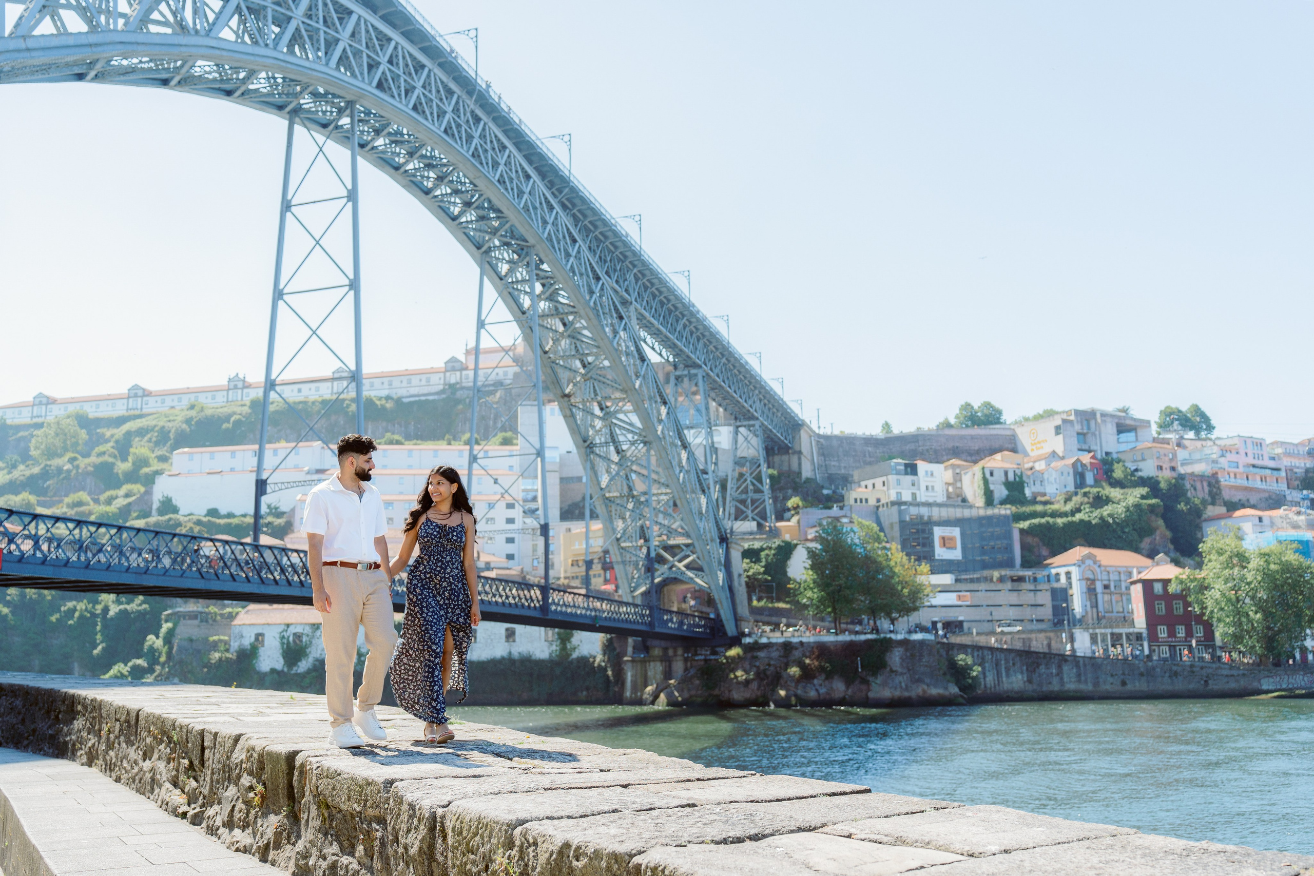 Porto & Vila Nova De Gaia. Photo and video shoots, photo tours in Portugal — WePortugal