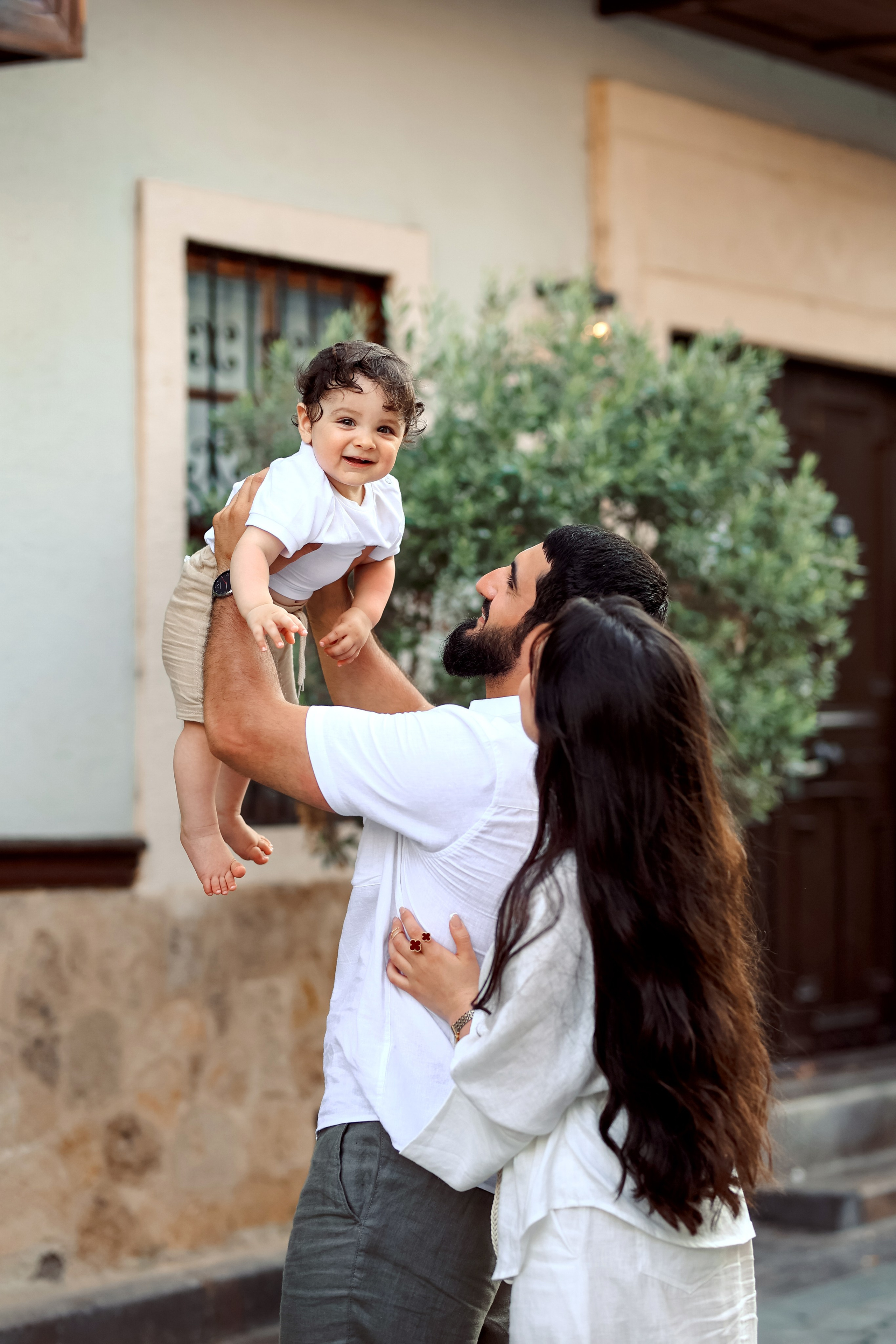 Photoshooting in old town of Antalya. Photographer in Turkey, Antalya, Kemer, Belek, Side, Kas, Fethiye
