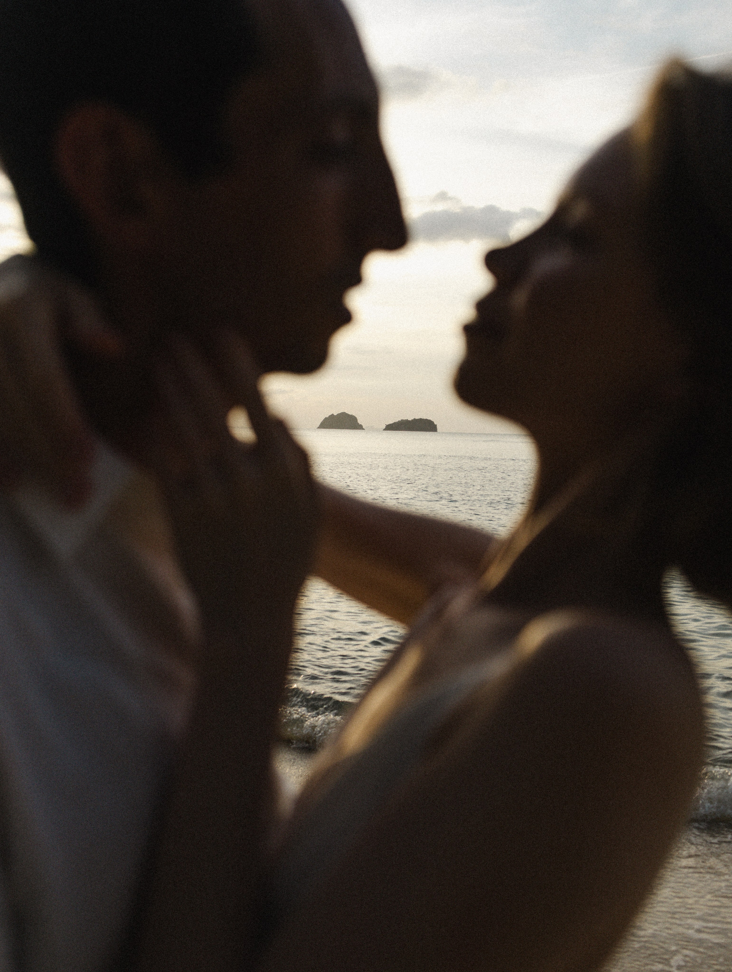 LOVE — STORY. Photographer on Koh Samui Elena