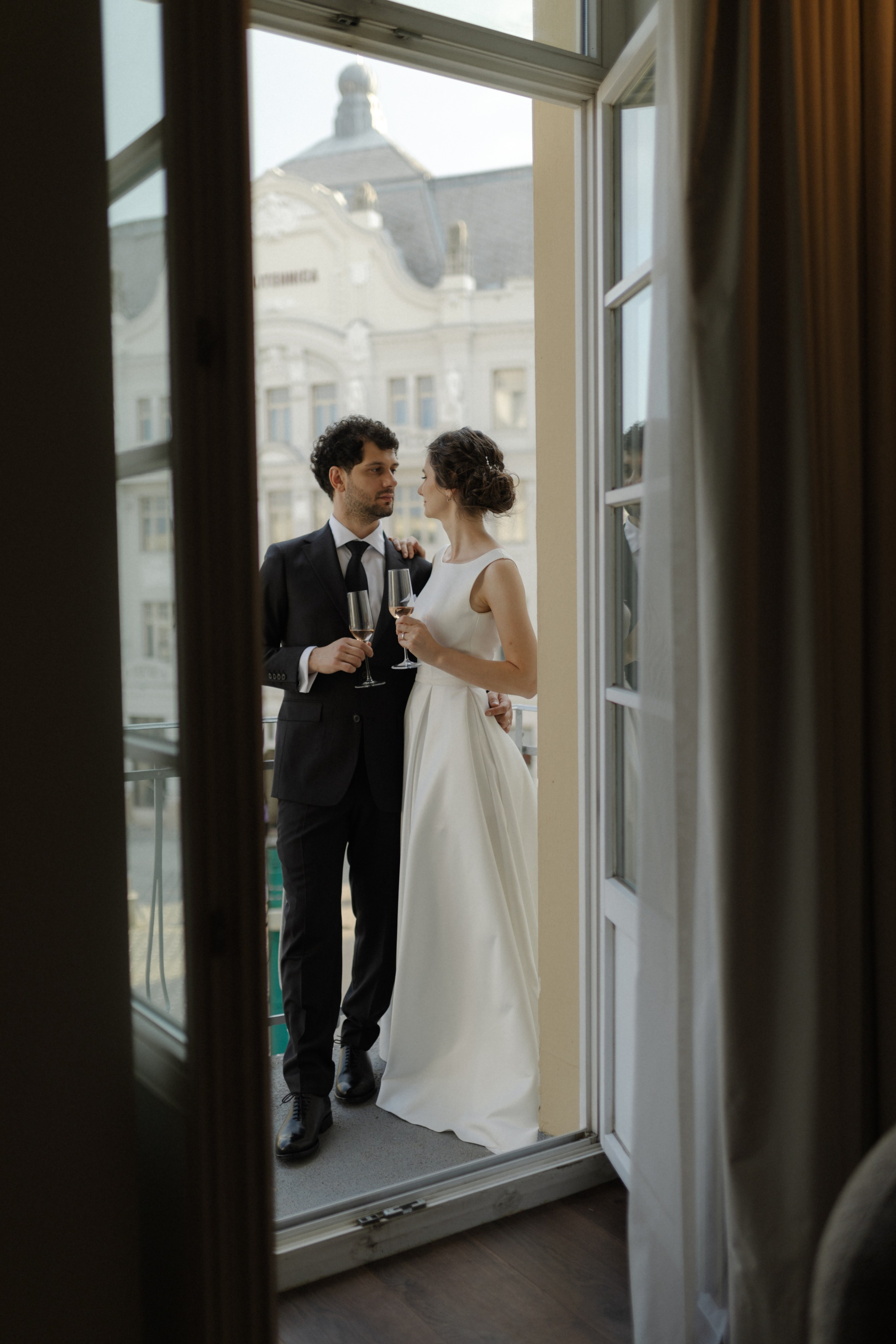 George & Alina | Wedding at Hotel Timisoara. Wedding photographer and videographer based in Timisoara, Romania