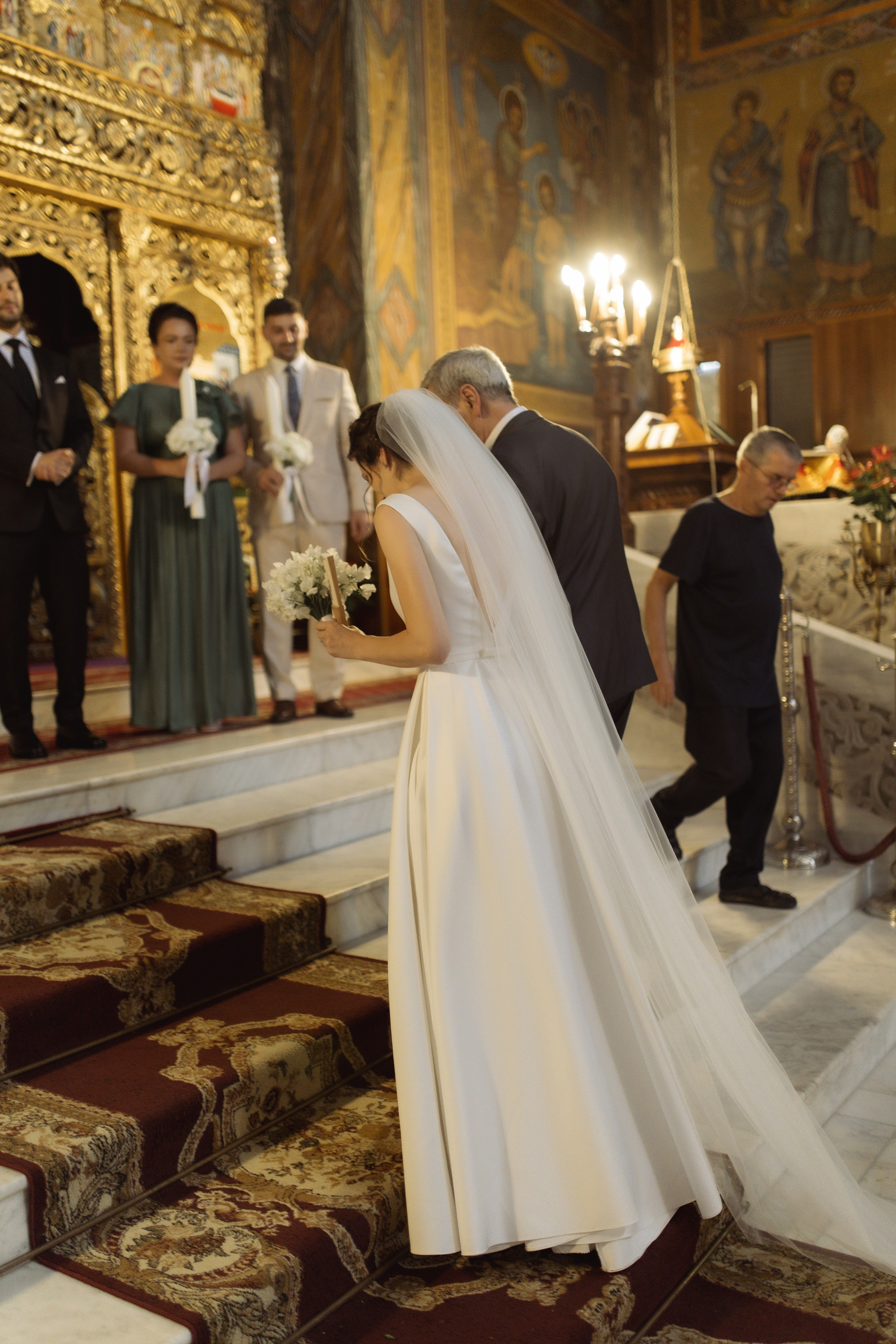 George & Alina | Wedding at Hotel Timisoara. Wedding photographer and videographer based in Timisoara, Romania