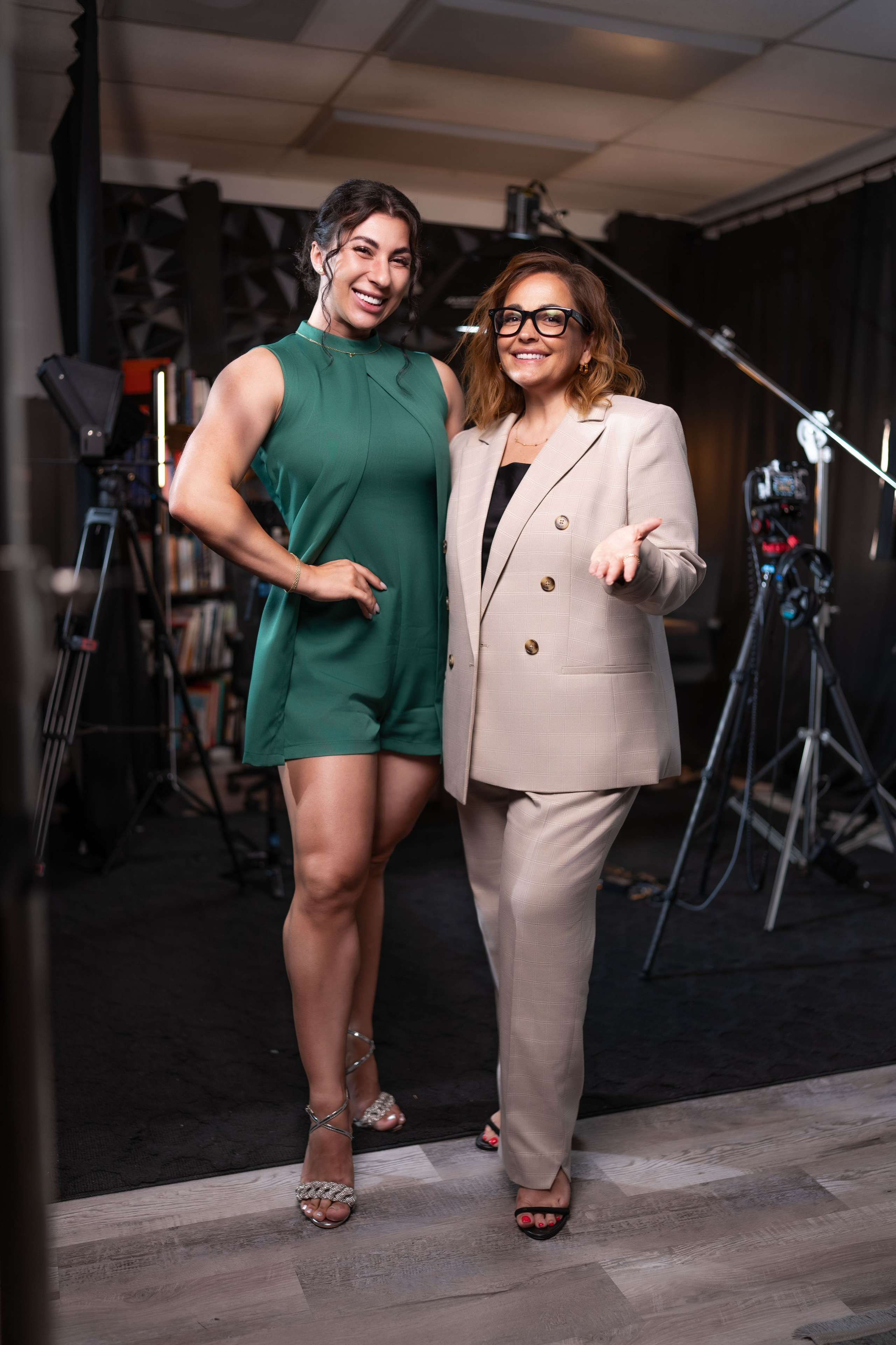 Ирина Недялькова: Фотограф, Тик Ток Коуч, мама блогера. Как мечты ст. НА VIBE УСПЕХА — Блог об экстраординарных людях с Кристиной Самофал