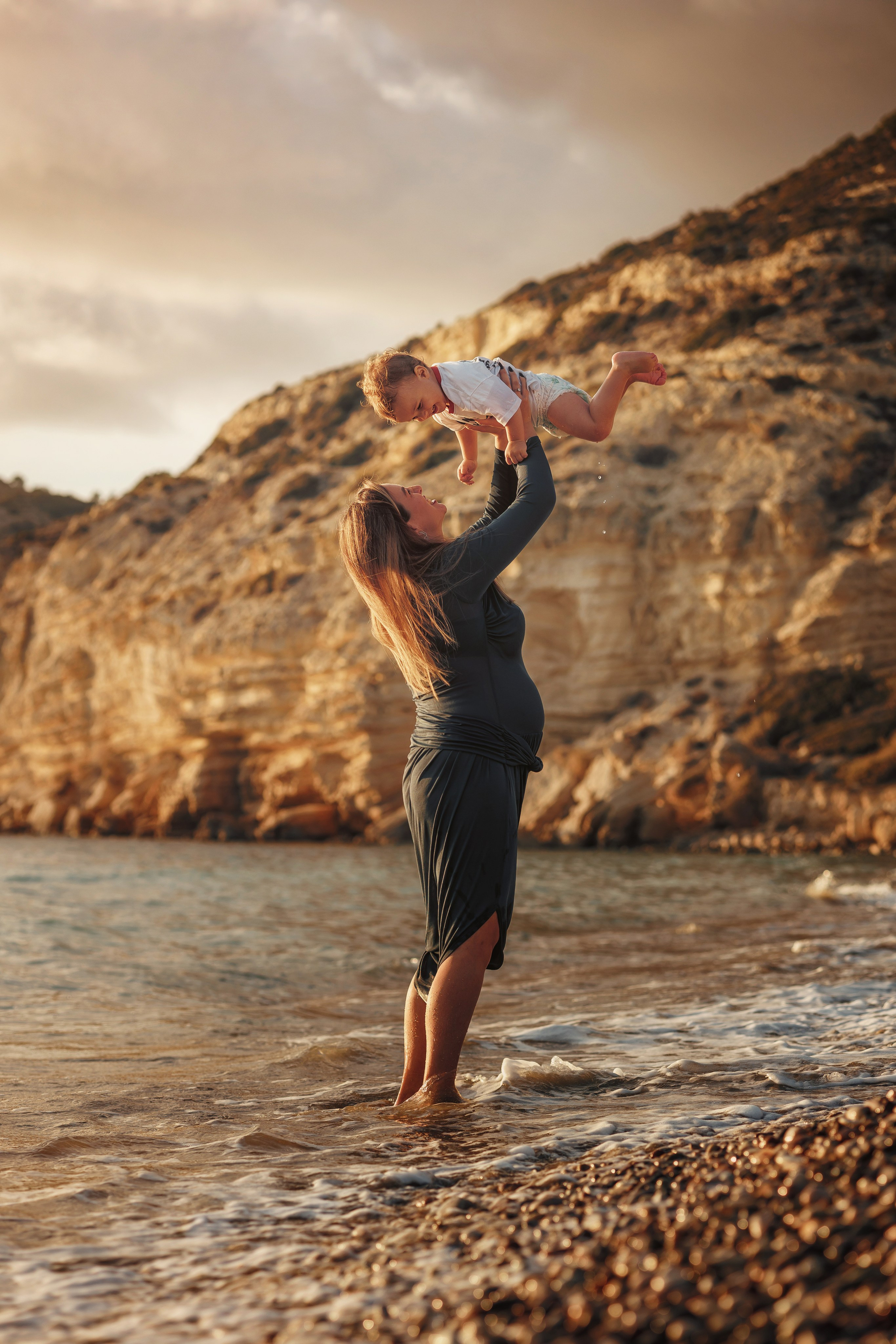 Family photoshoot. Photographer in Cyprus