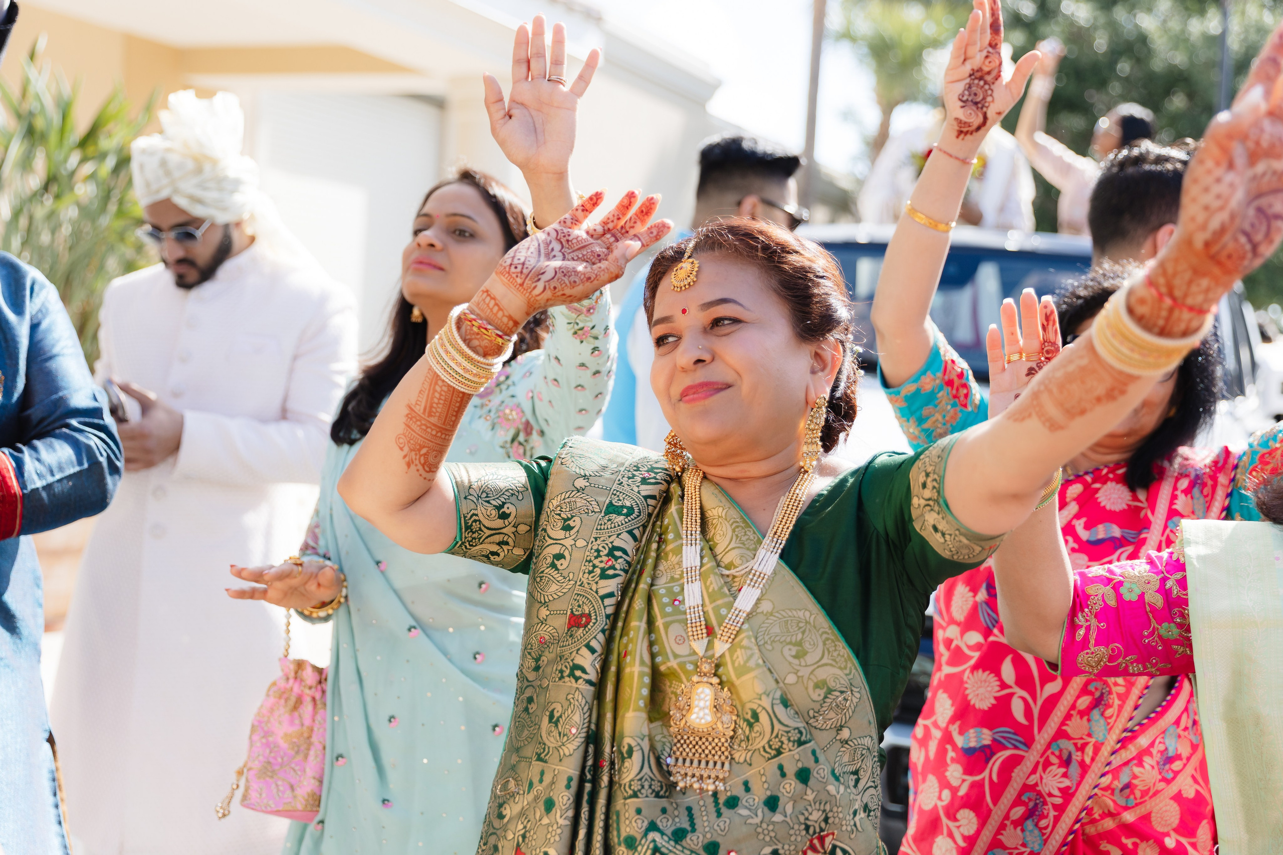 A Sacred Hindu Celebration of Love, Ritual, and Tradition. YES I DO PRODUCTION — Wedding photography&videography