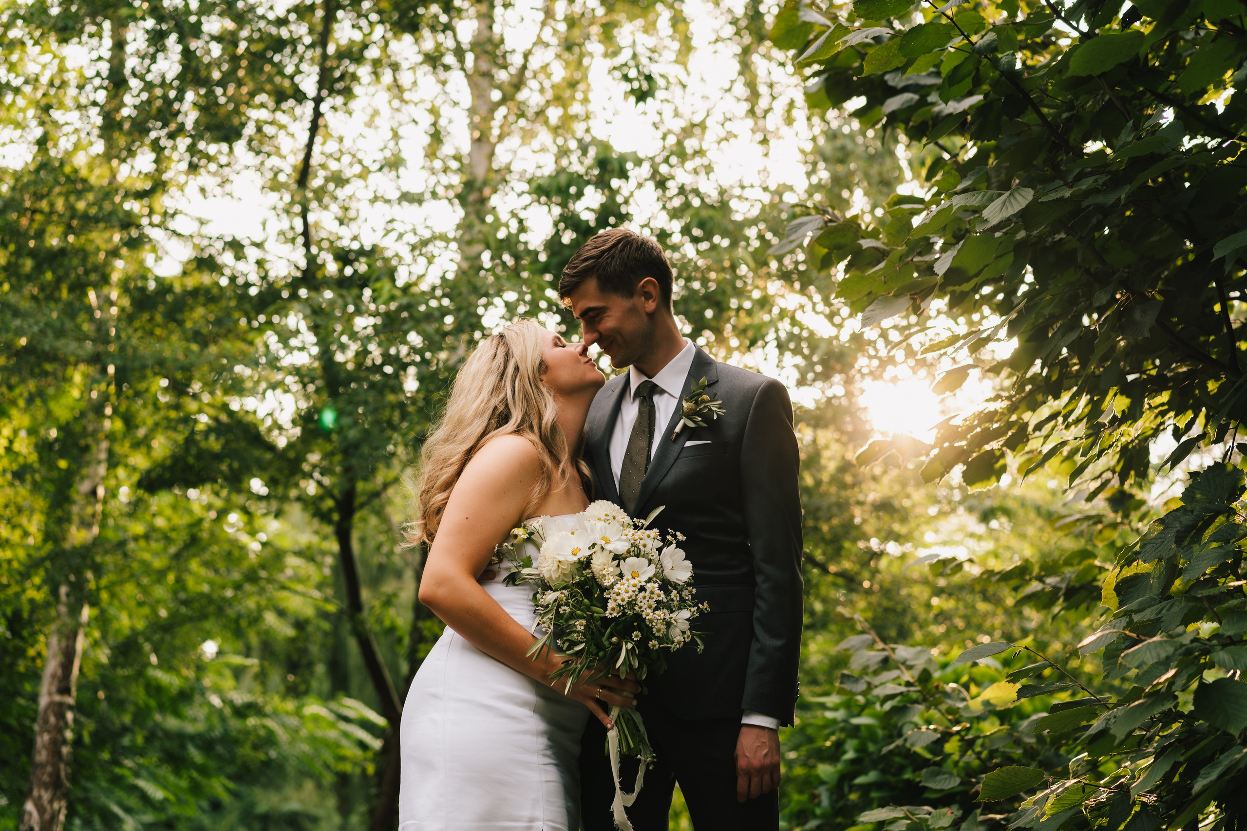 Fotograf ślubny Gdańsk - naturalny reportaż ślubny, sesja narzeczeńska, sesja ślubna, zaręczyny. Zdjęcia pełne dobrych emocji. Fotograf ślubny & lifestyle Gdańsk, Karolina Baczewska