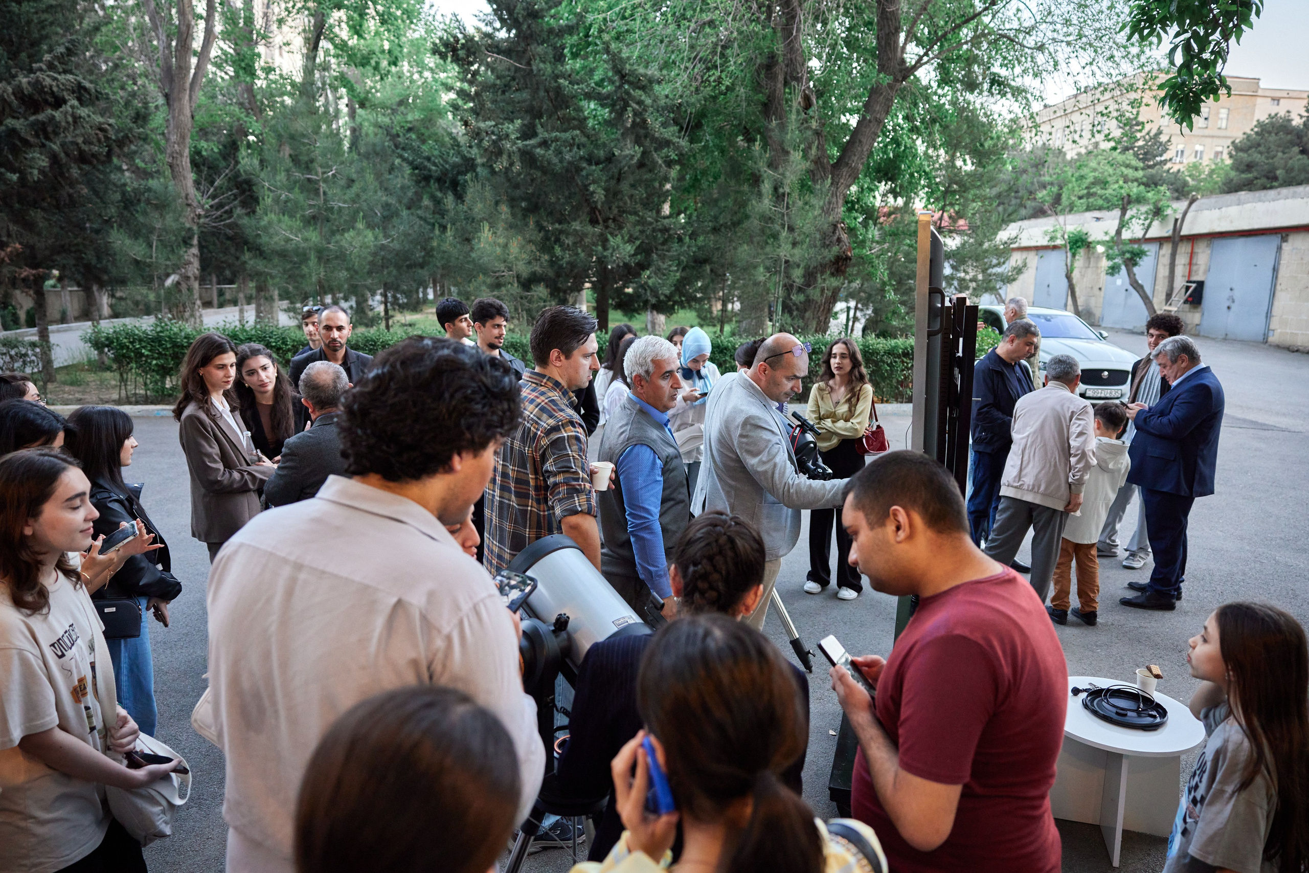 Bakı Dövlət Universitetində müşahidə axşamı. Həvəskar Astronomlar Cəmiyyəti — Astronomy.az