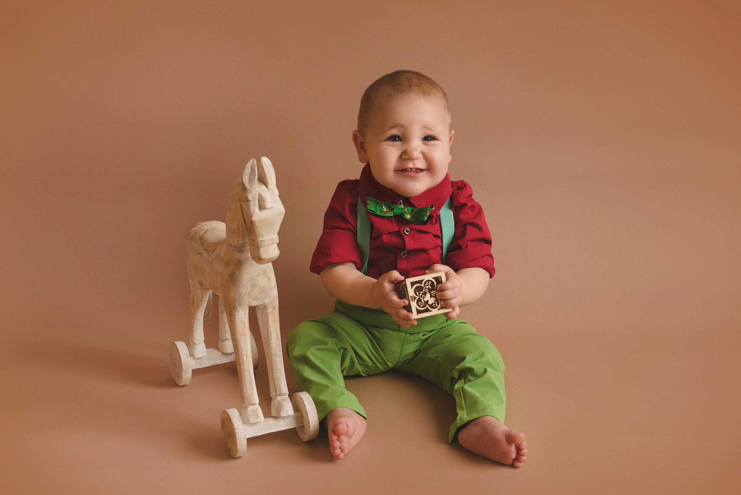 My First Year Package. A Boy. Ottawa Newborn and Baby Newborn Photographer Elena Helali