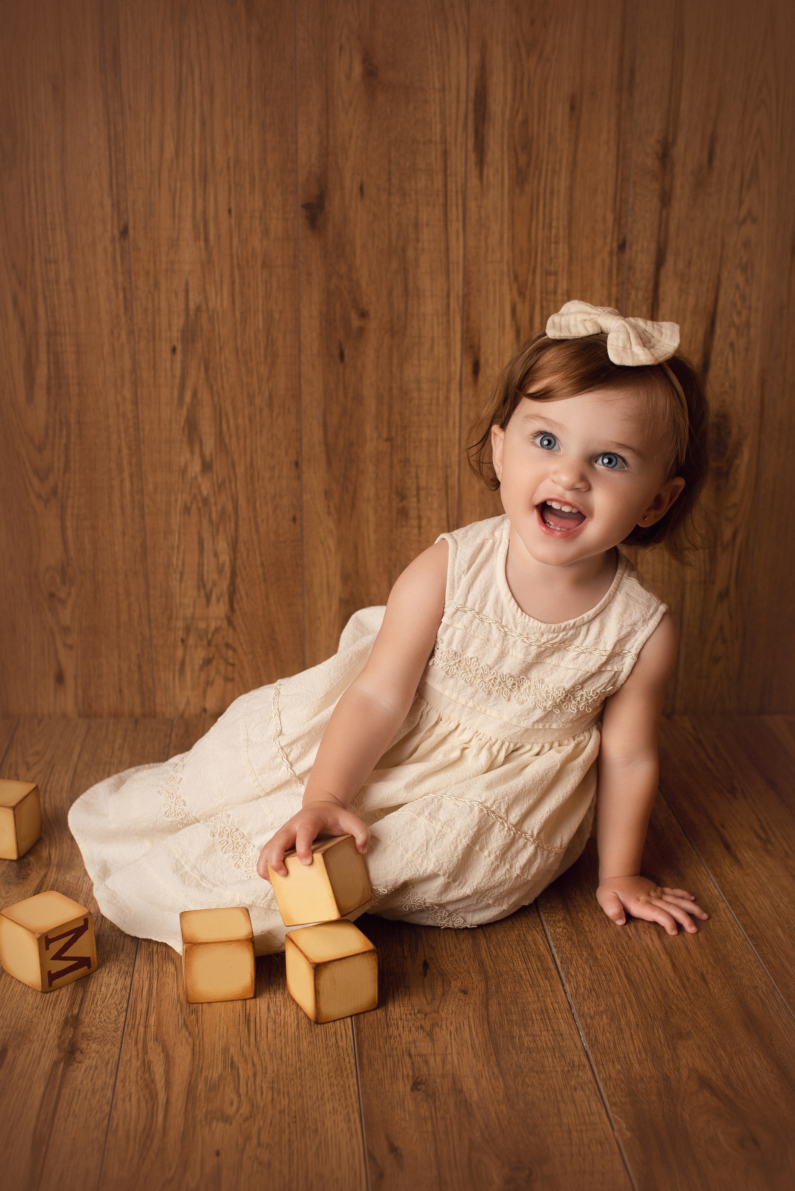 My First Year Package. A Girl. Ottawa Newborn and Baby Newborn Photographer Elena Helali