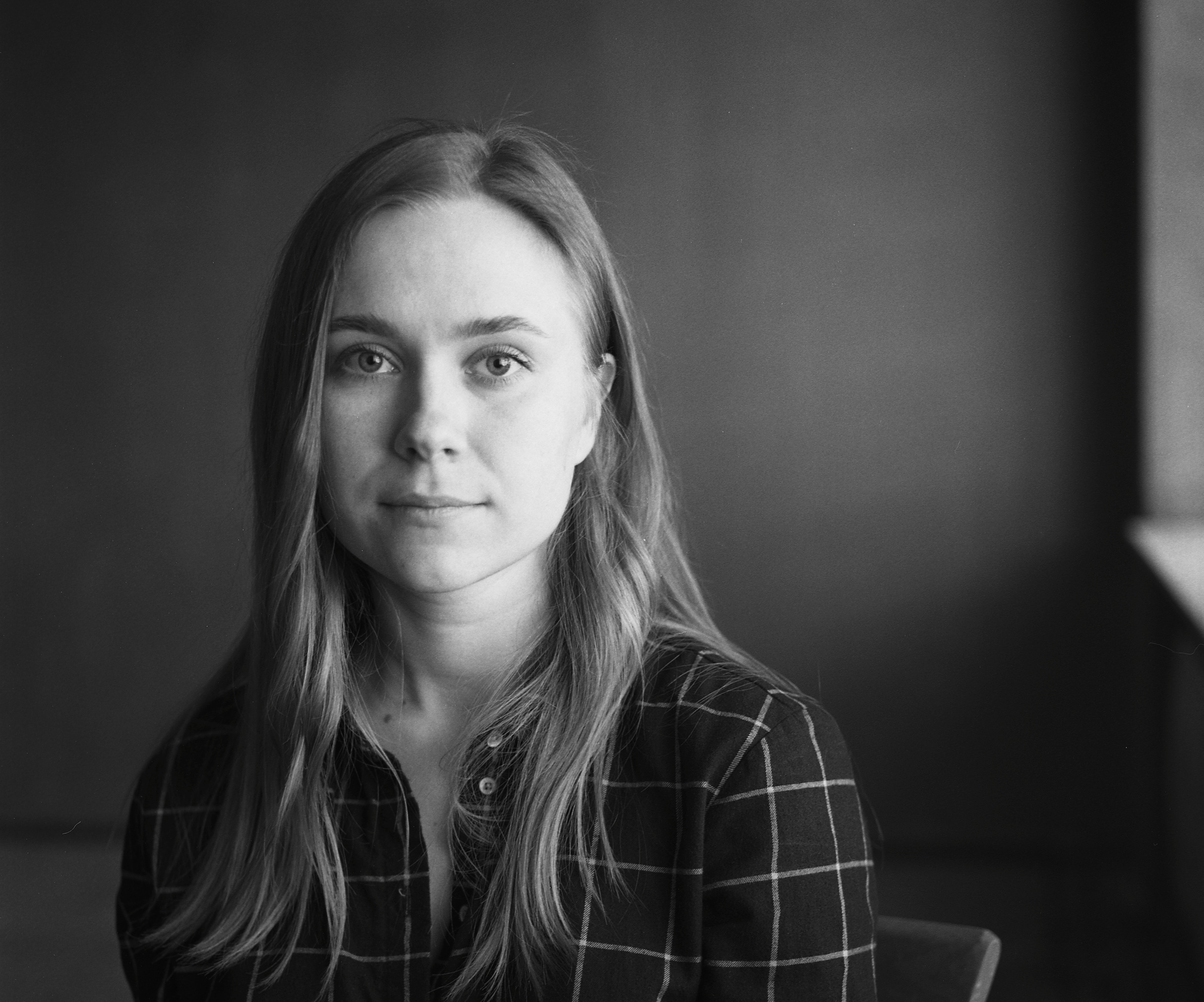 Даша. Полина Сойреф, портретный и документальный фотограф