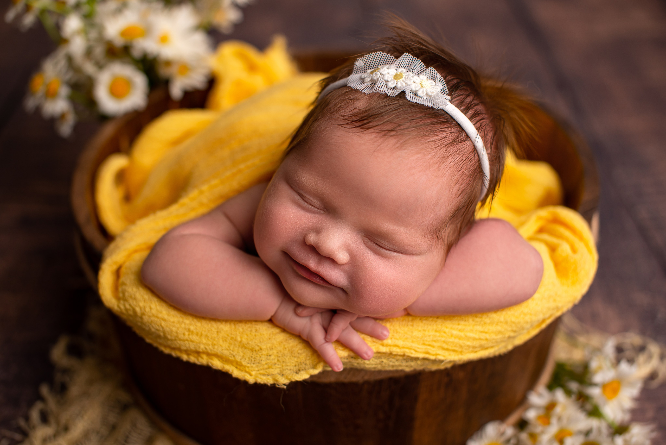 Neugeborenenfotos in Berlin – Studio oder bei Ihnen zu Hause