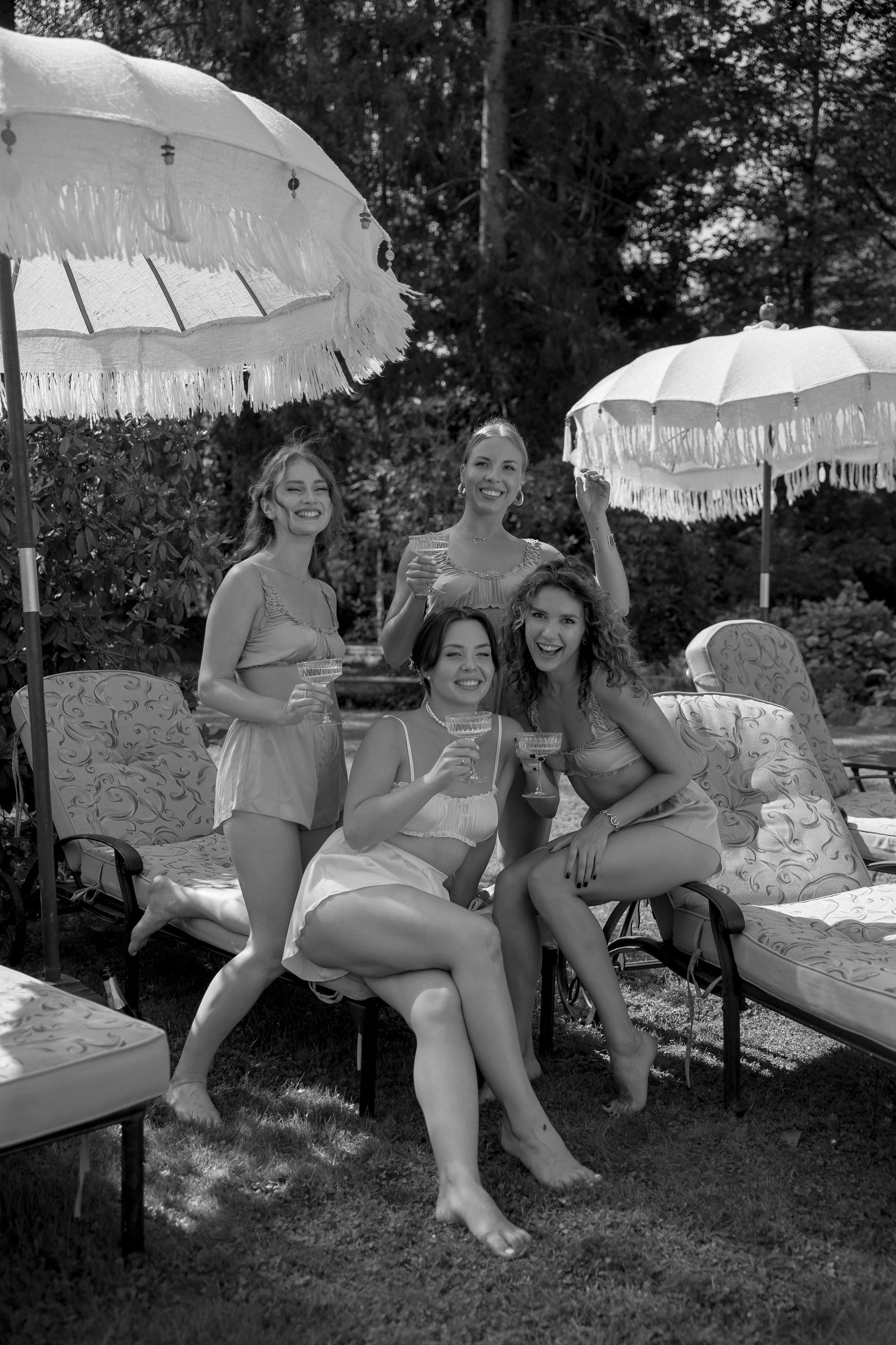 Elegant Outdoor Wedding at Palais Kneissl | RAW Studio Photography. Raw Studio: Capturing Elegant weddings accross Europe