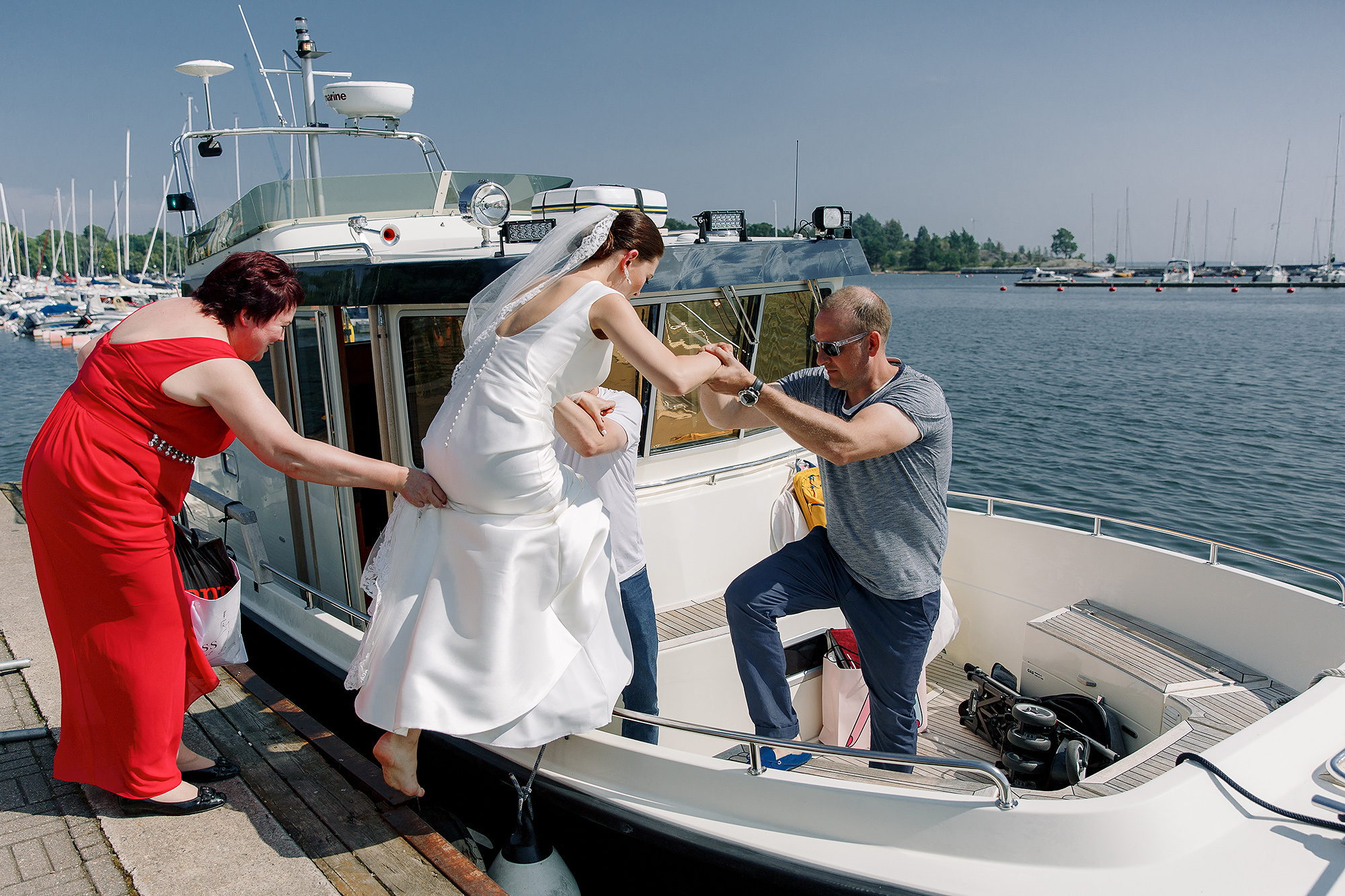 I&I, dokumentaarinen hääkuvaus Clarion hotel Helsinki, Särkänlinna