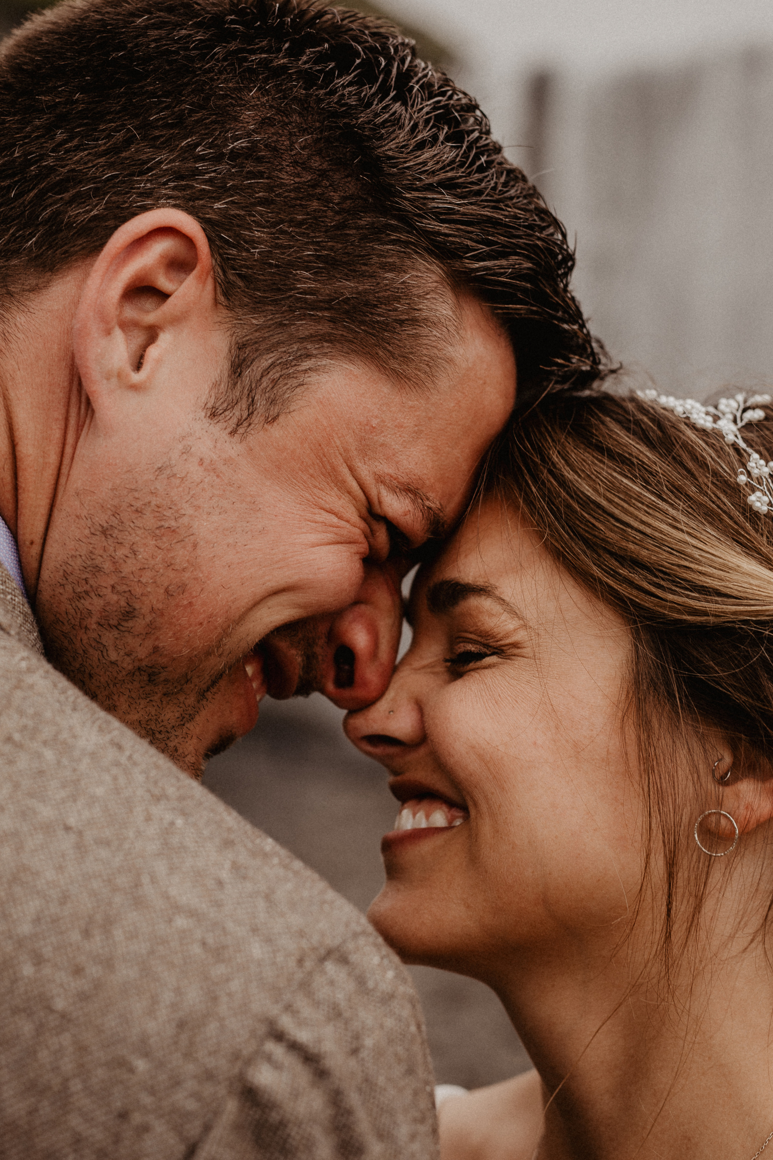 Samantha+Joris. Iceland elopement photographer & videographer