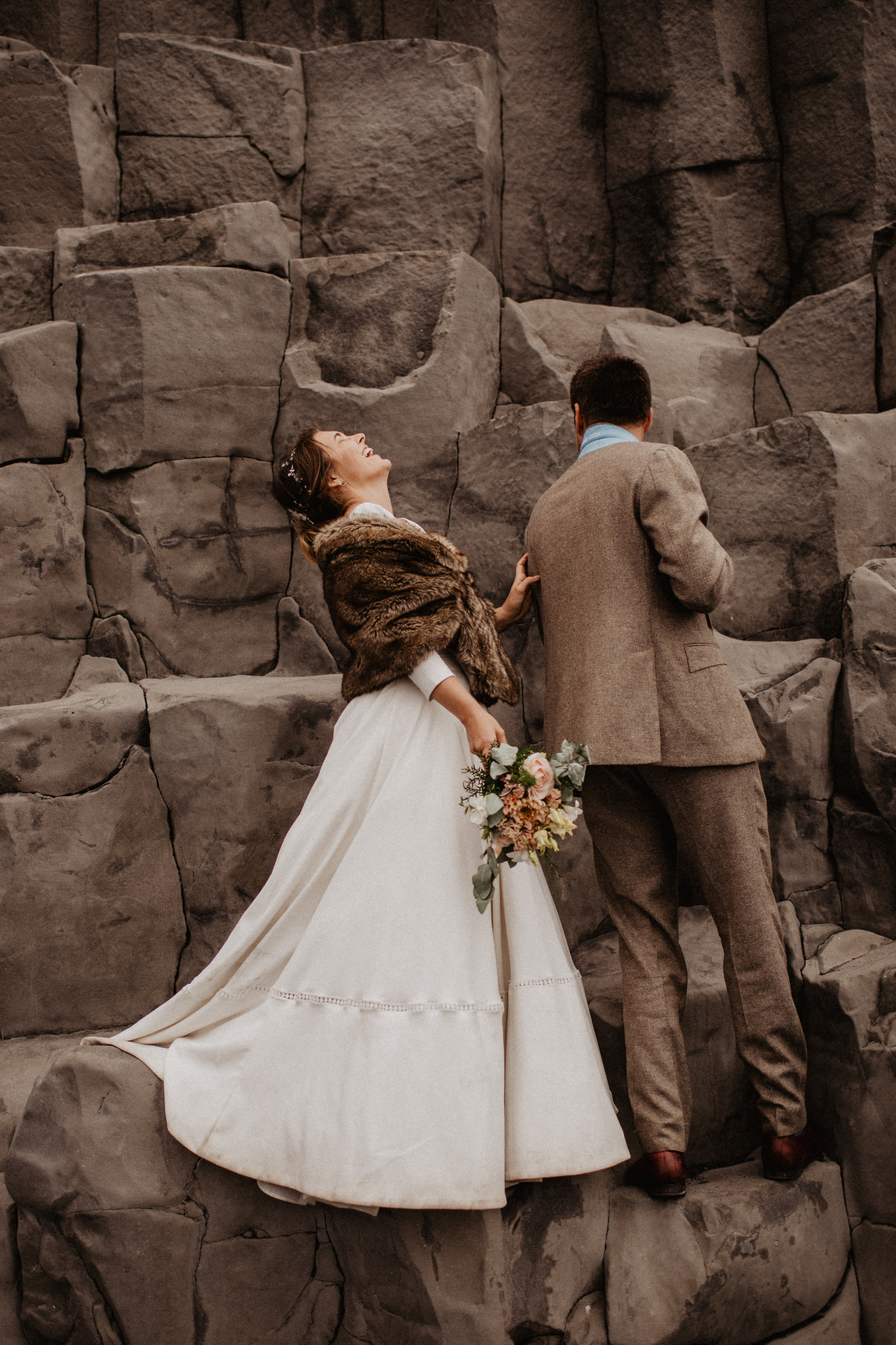 Samantha+Joris. Iceland elopement photographer & videographer