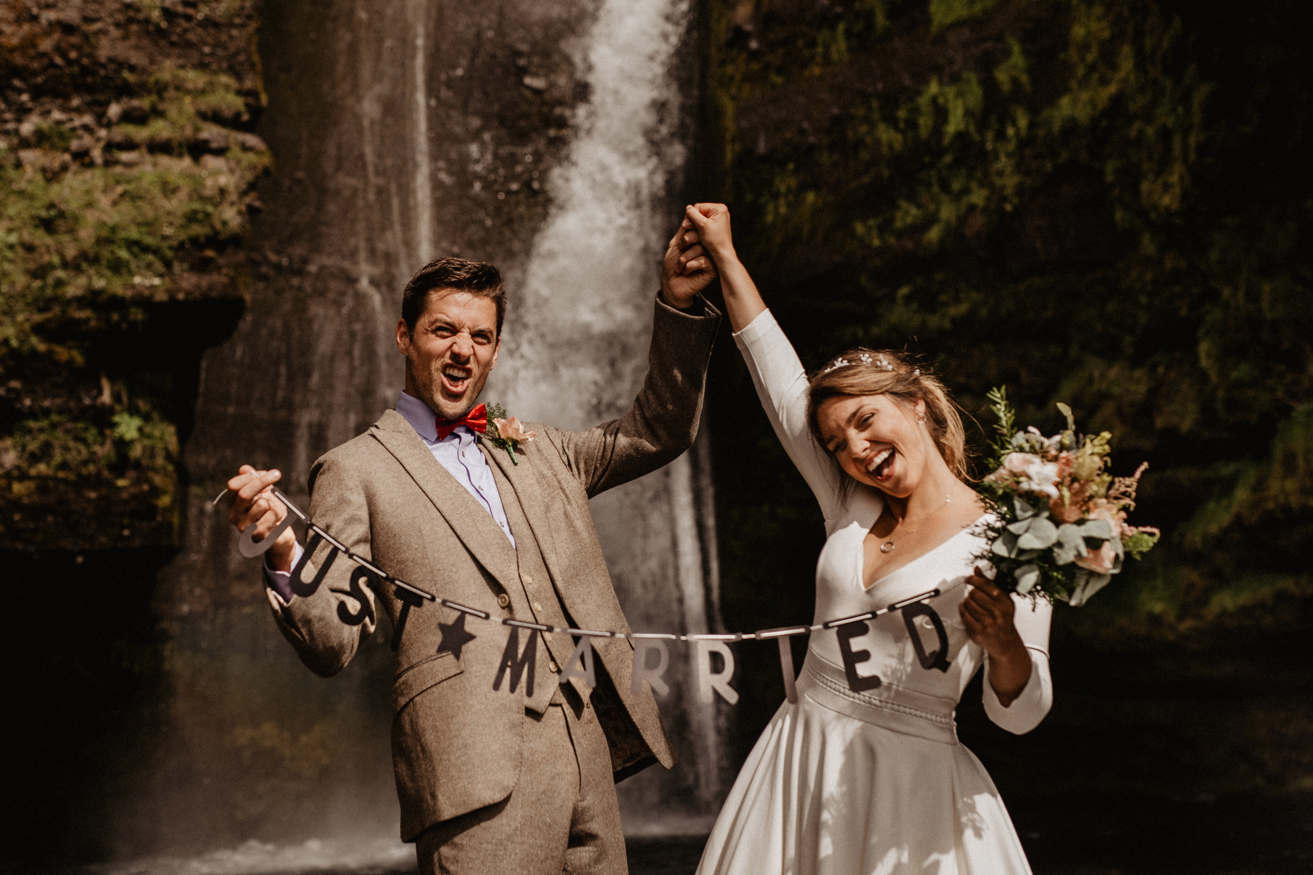 Samantha+Joris. Iceland elopement photographer & videographer