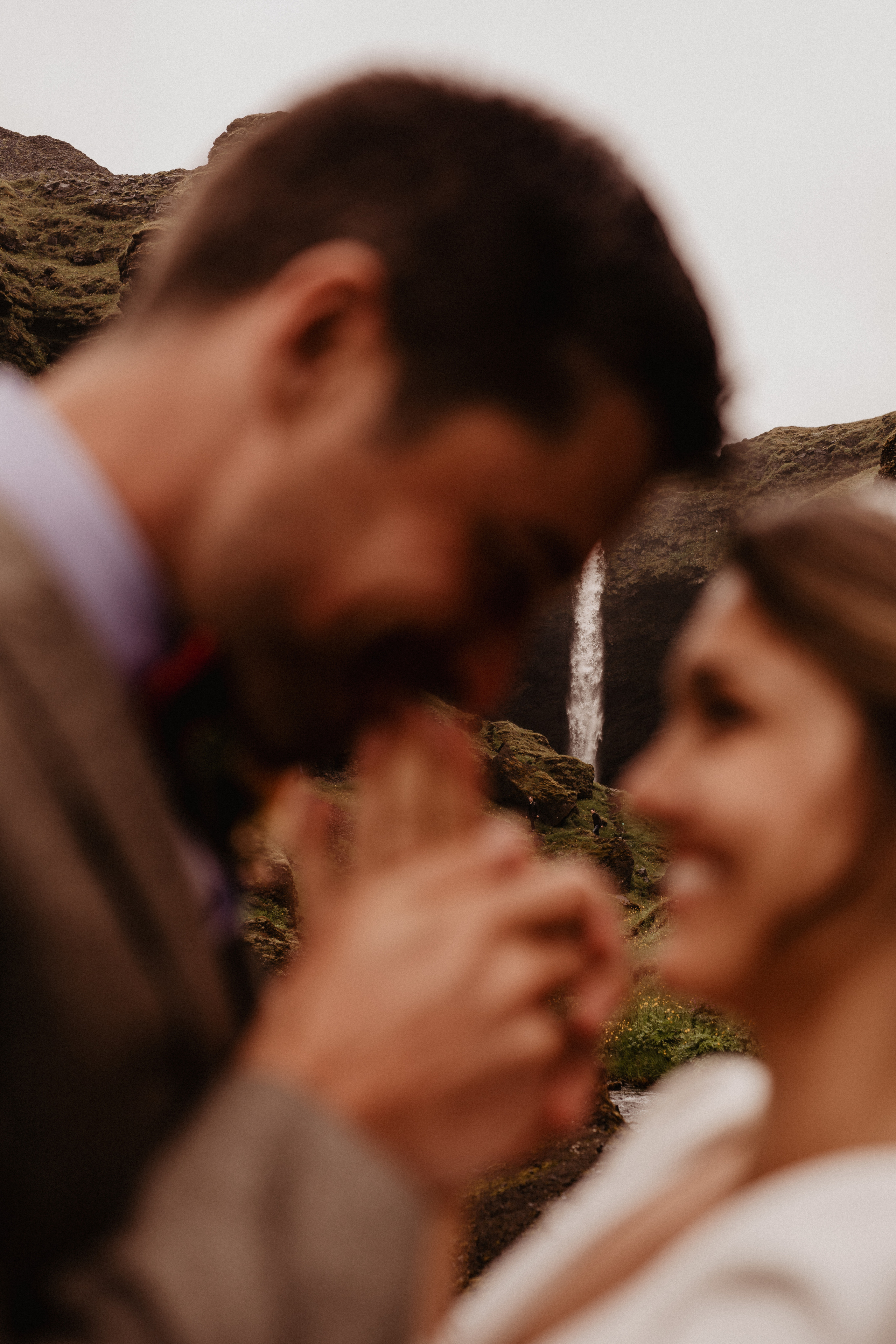 Samantha+Joris. Iceland elopement photographer & videographer