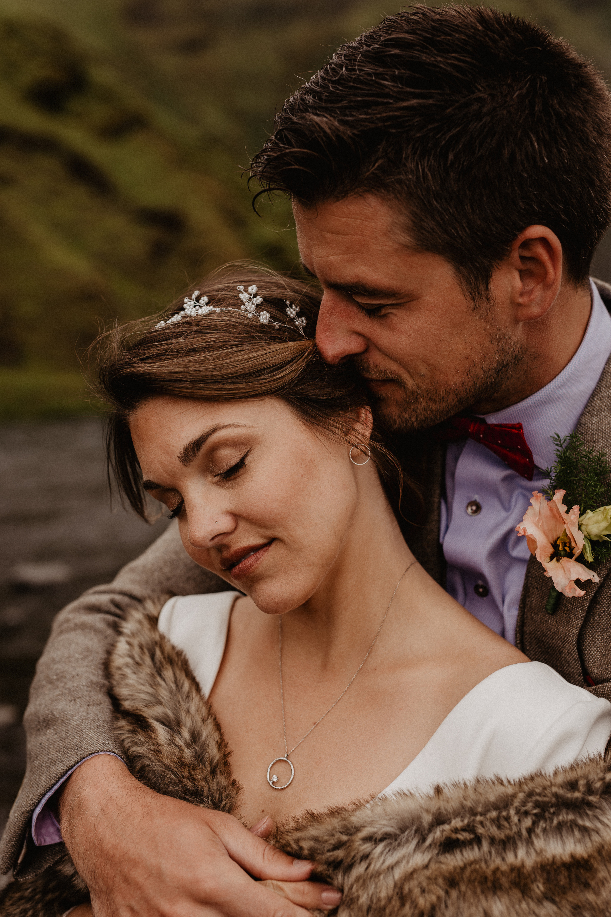 Samantha+Joris. Iceland elopement photographer & videographer