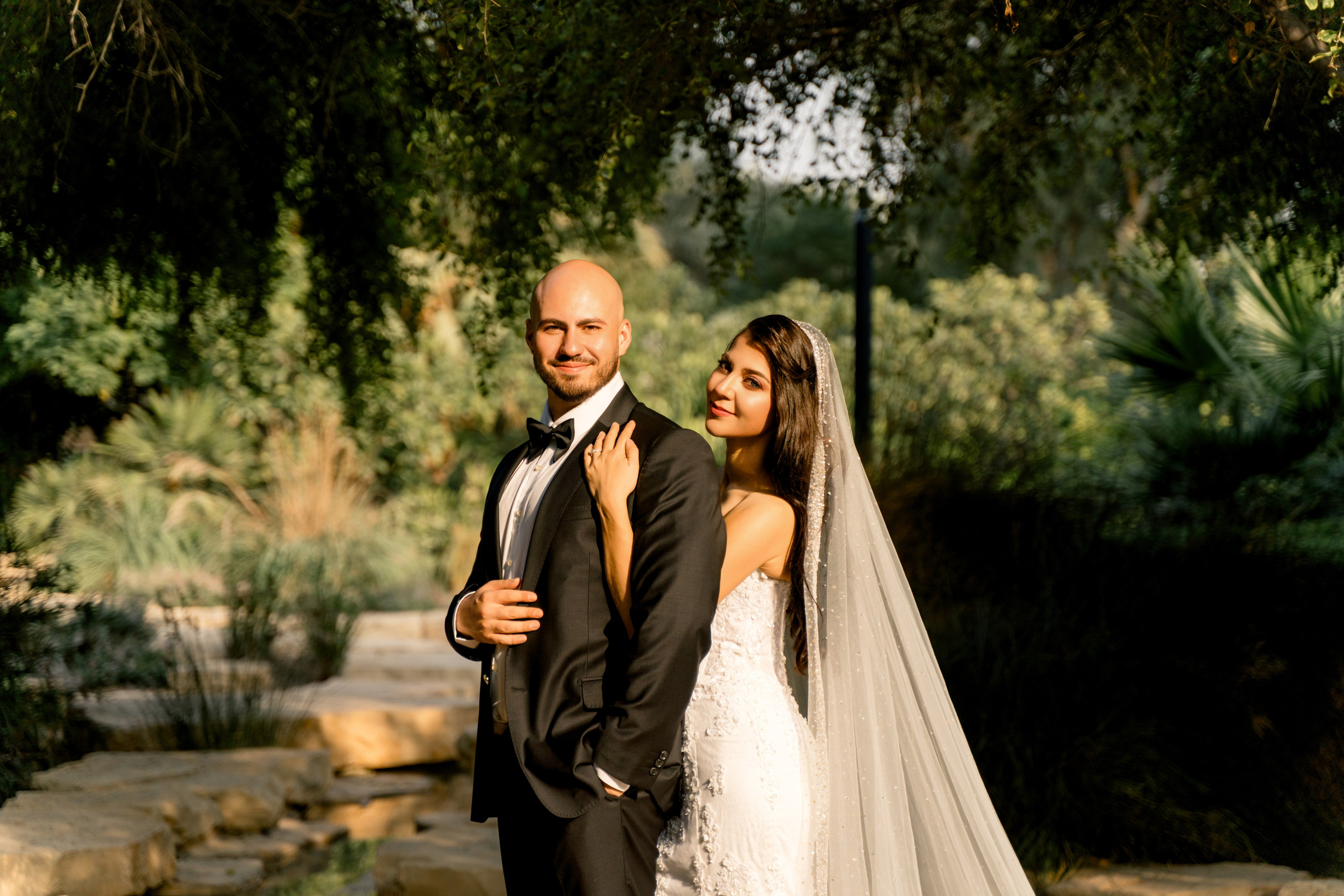 Wedding photographer in Abu Dhabi capturing elegant ceremony