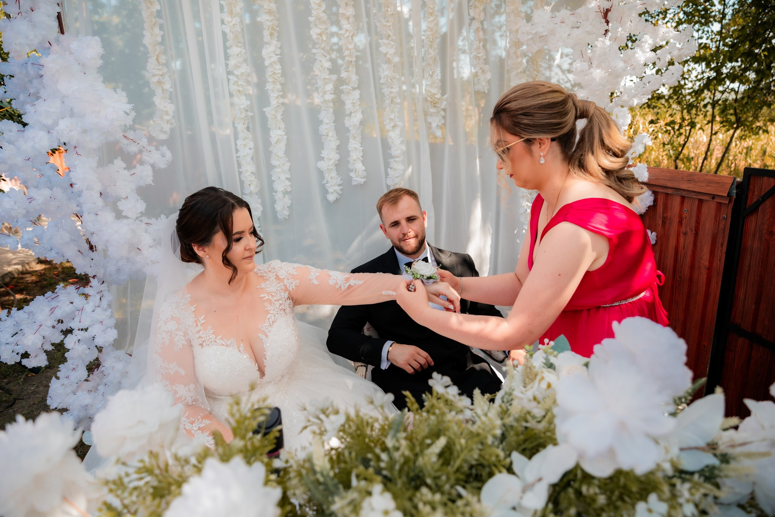 servicii foto. servicii foto Botoșani. servicii foto video Botoșani. fotograf nunta. fotograf evenimente. fotograf nunta Botoșani. Alin chirila. Alin chirila fotograf. Alinofotostudio.- Mire și mireasă – Sergiu & Liliana – ziua nunții, 2024 - Emoții în ziua nunții – Sergiu și Liliana - Dansul mirilor – fotografie artistică nuntă 2024 - Sedinta foto romantică în natură – Sergiu & Liliana - Rochia de mireasă și detalii de nuntă elegante