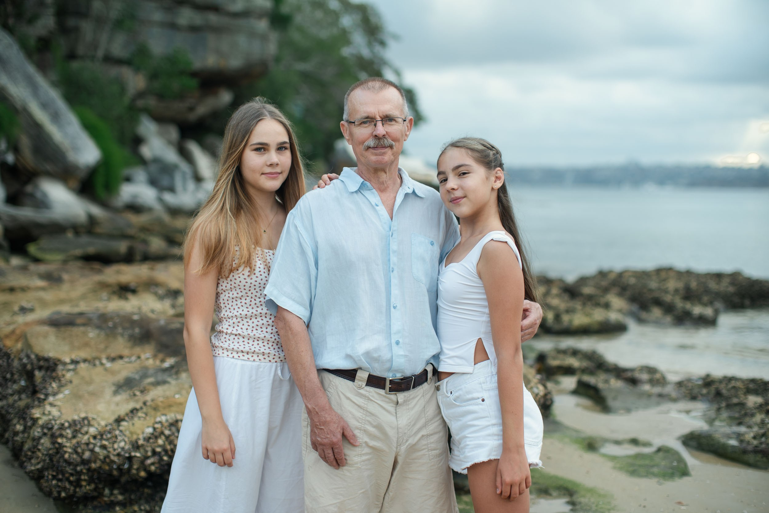 Extended Family Photography in Sydney, Manly. Portrait photographer