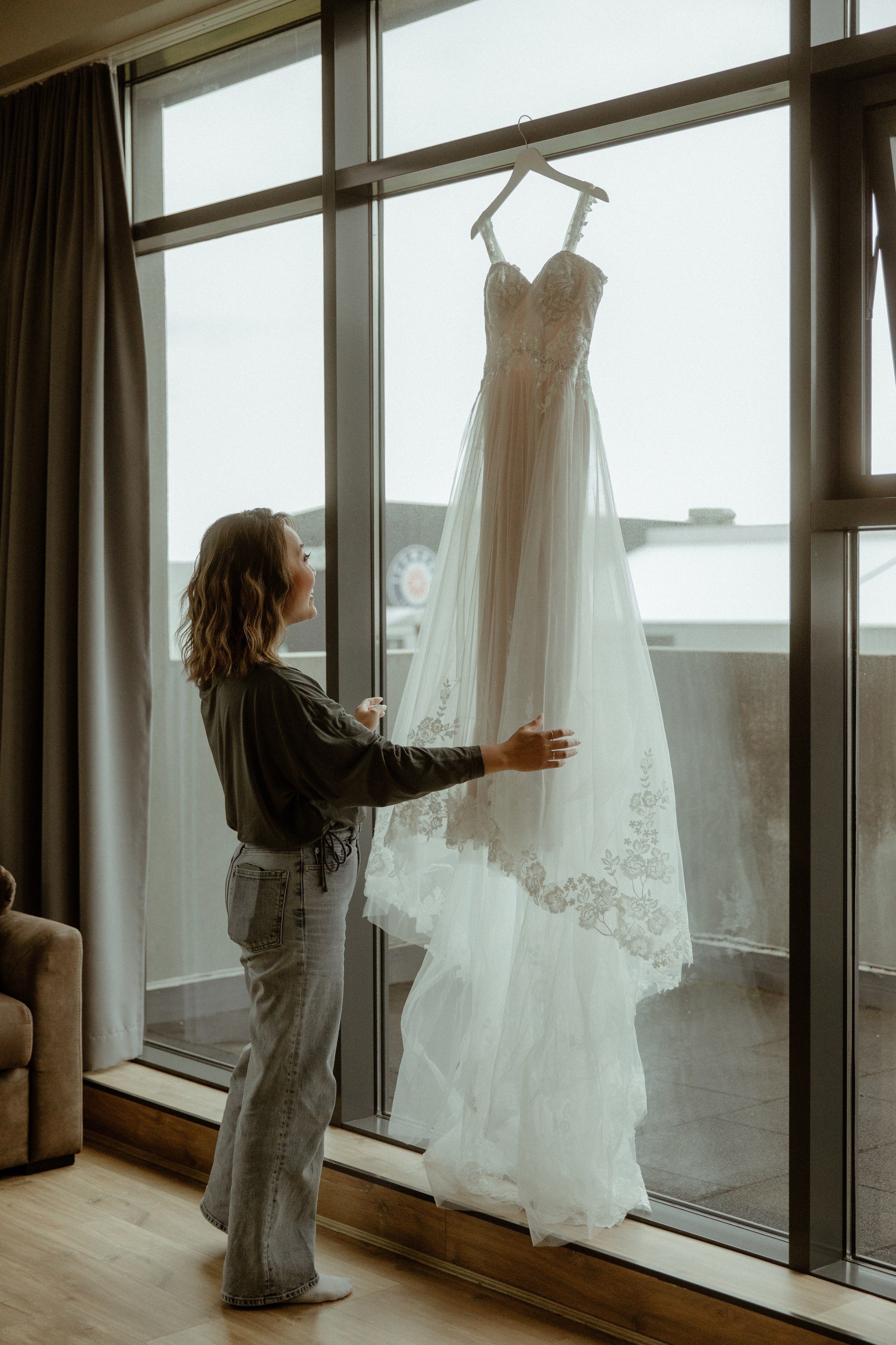 Elopement at Kvernufoss Waterfall. Iceland elopement photographer & videographer