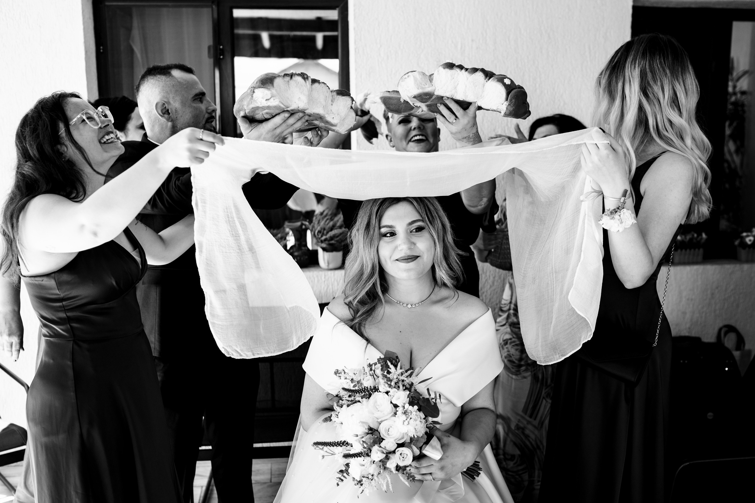 Madalina & Alex. Acasă