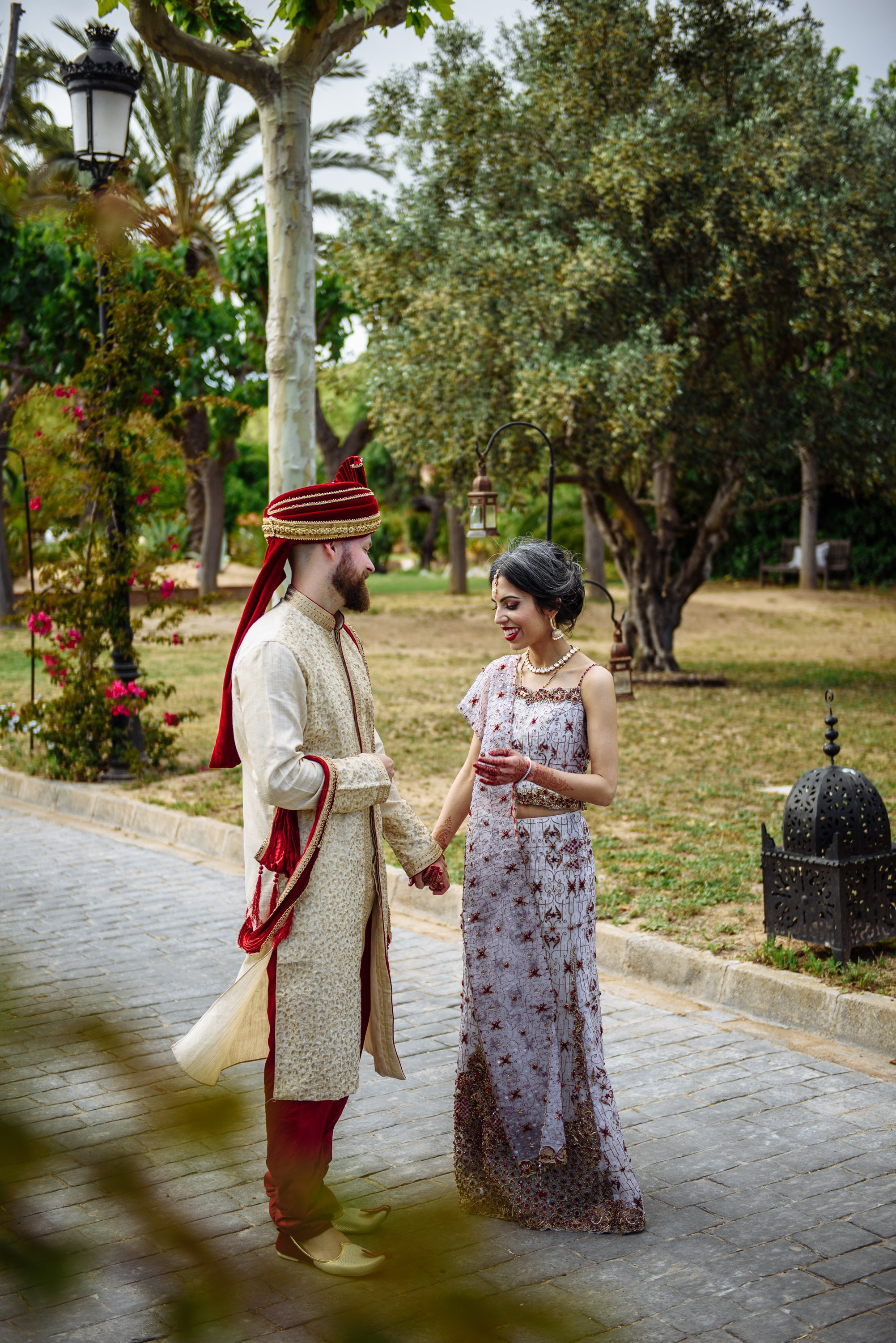 Elegancia Oriental. La Magia de una Boda India en La Gran Villa Rosa. Фотограф Екатерина Гасанова — фотосессии в Барселоне