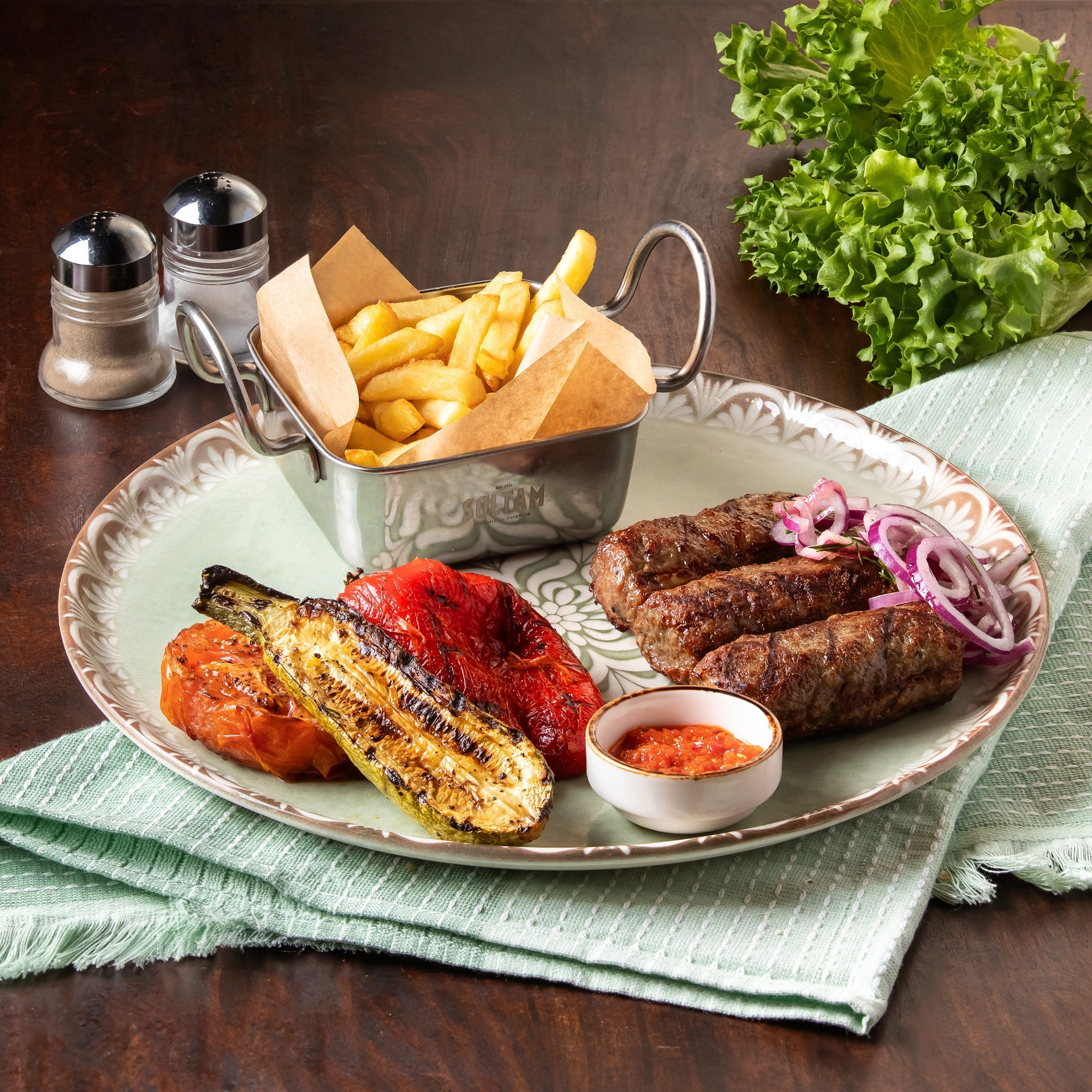 Кейс по фуд-фотографии для ресторана грузинской кухни «Мимино» в Хайфе