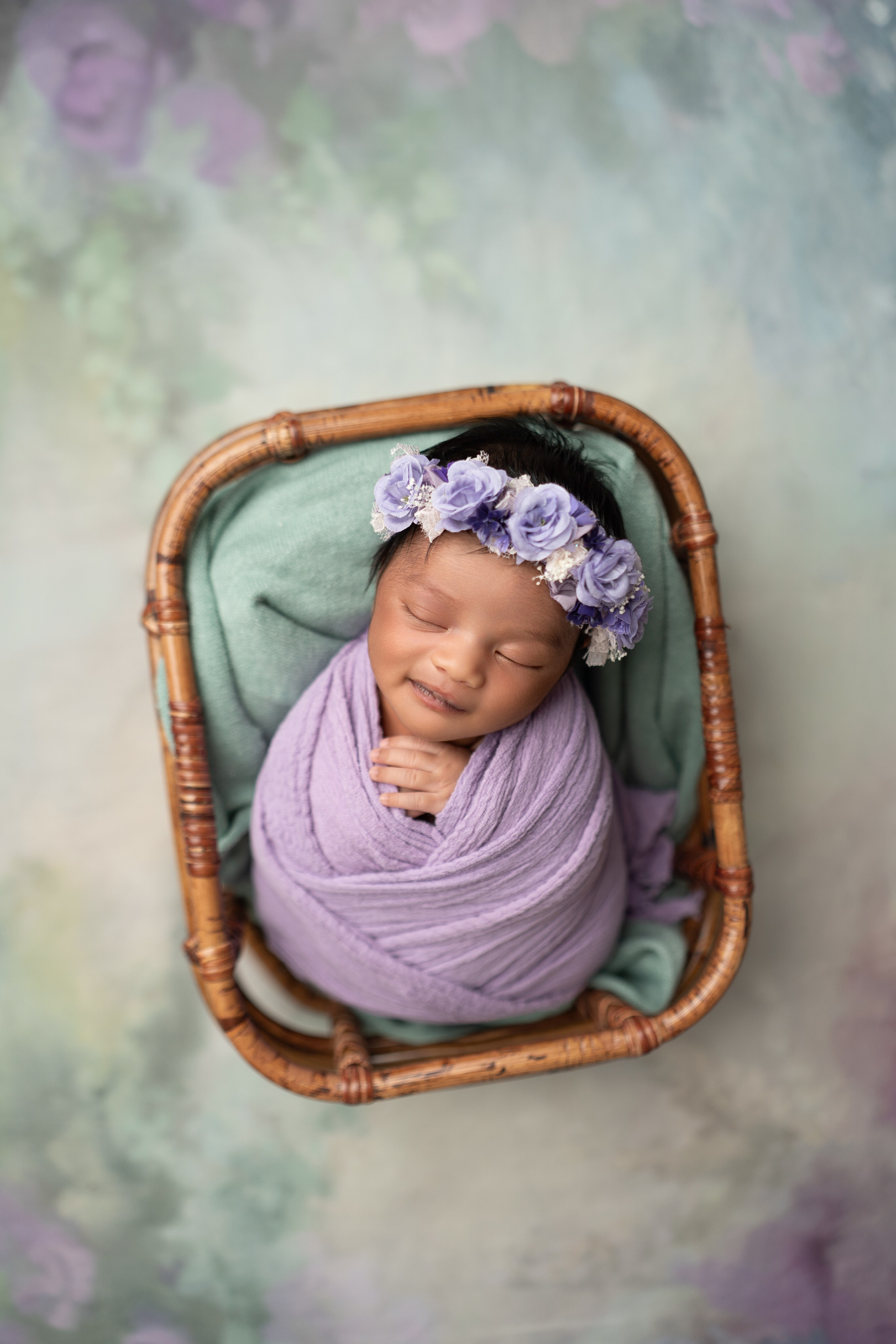 Posed Newborn. Maternity, family and newborn photography in San Francisco Bay Area
