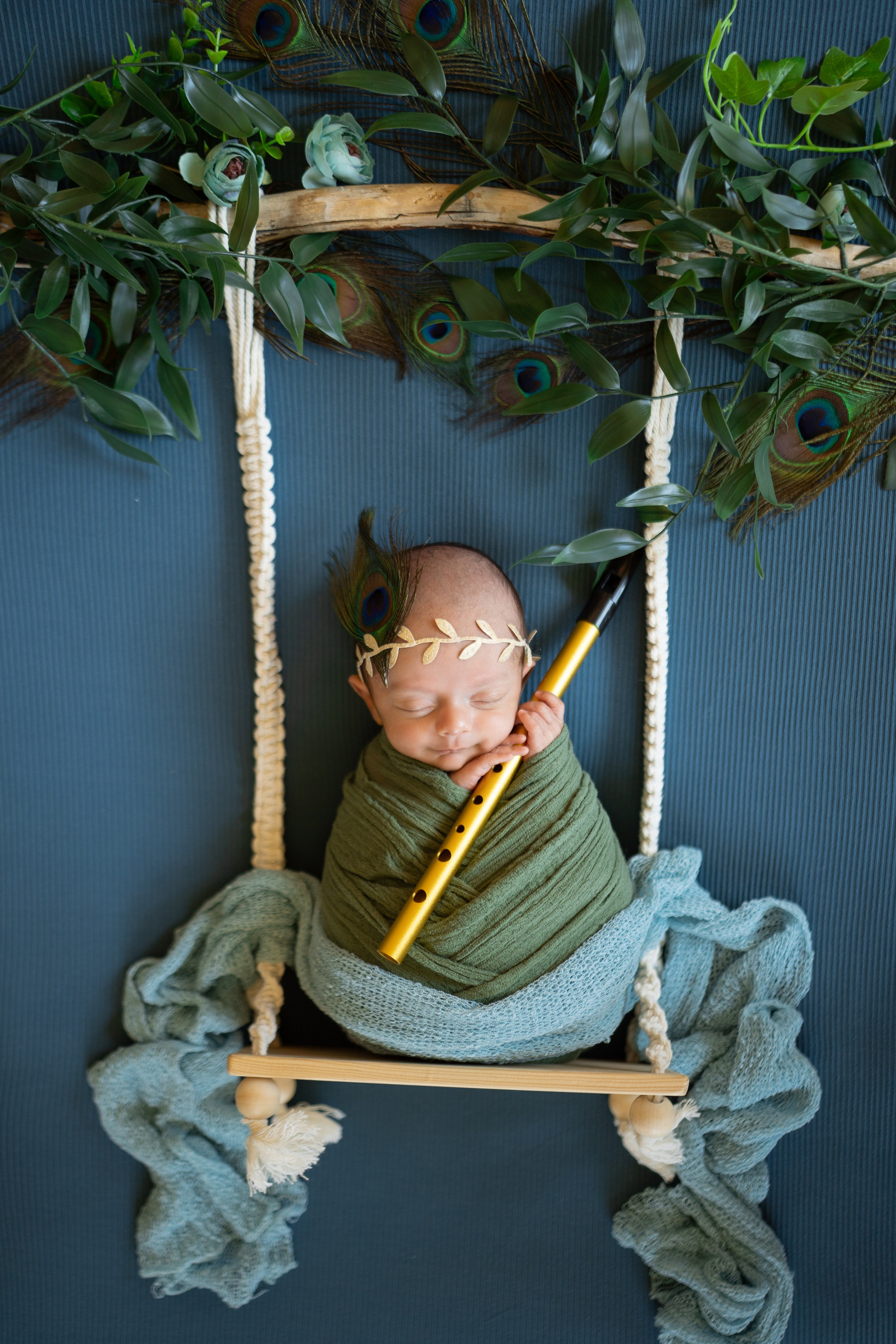 Posed Newborn. Maternity, family and newborn photography in San Francisco Bay Area