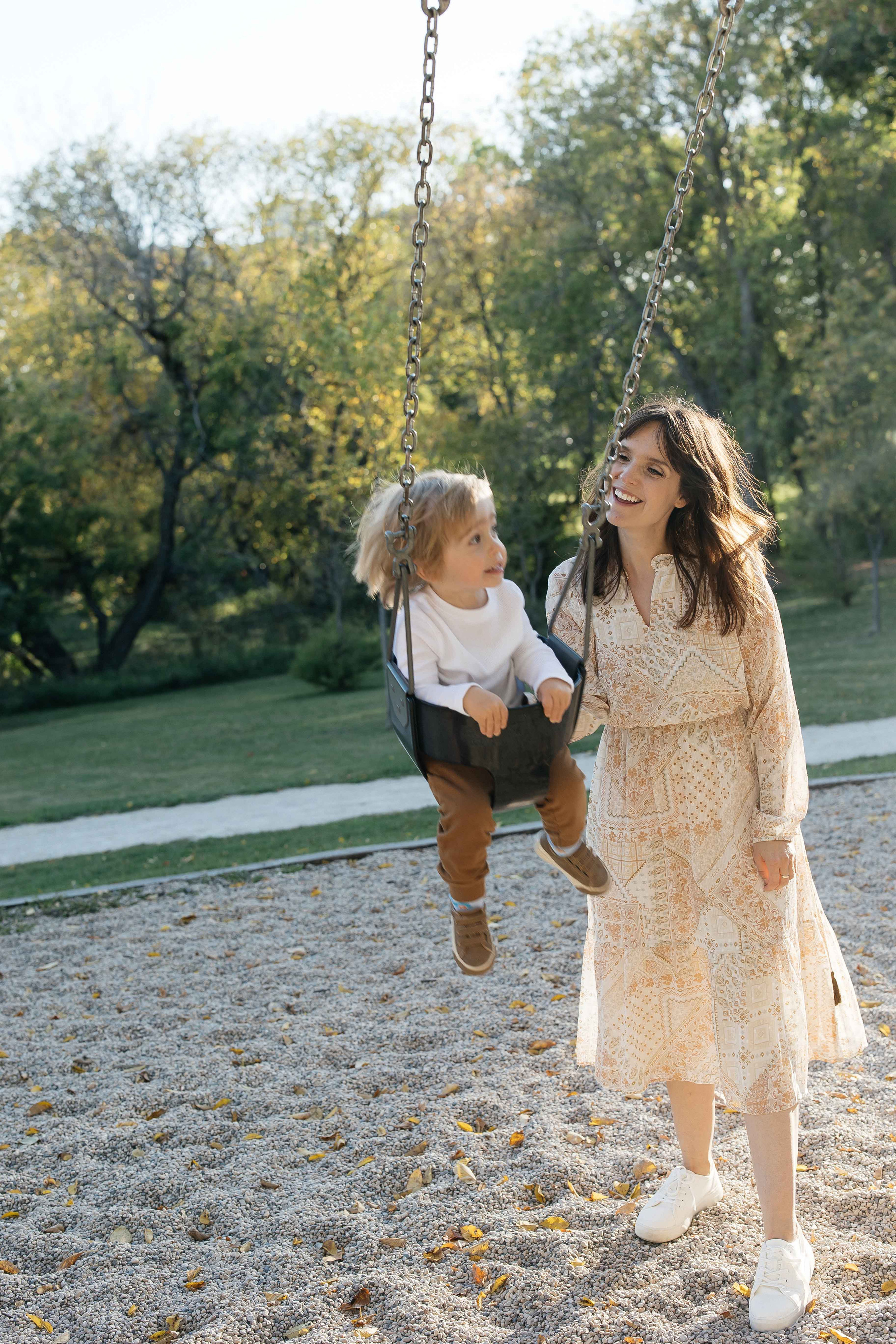 Angie family. Wedding Photographer in Winnipeg — Cinematic & Timeless by Vitiuk Photography