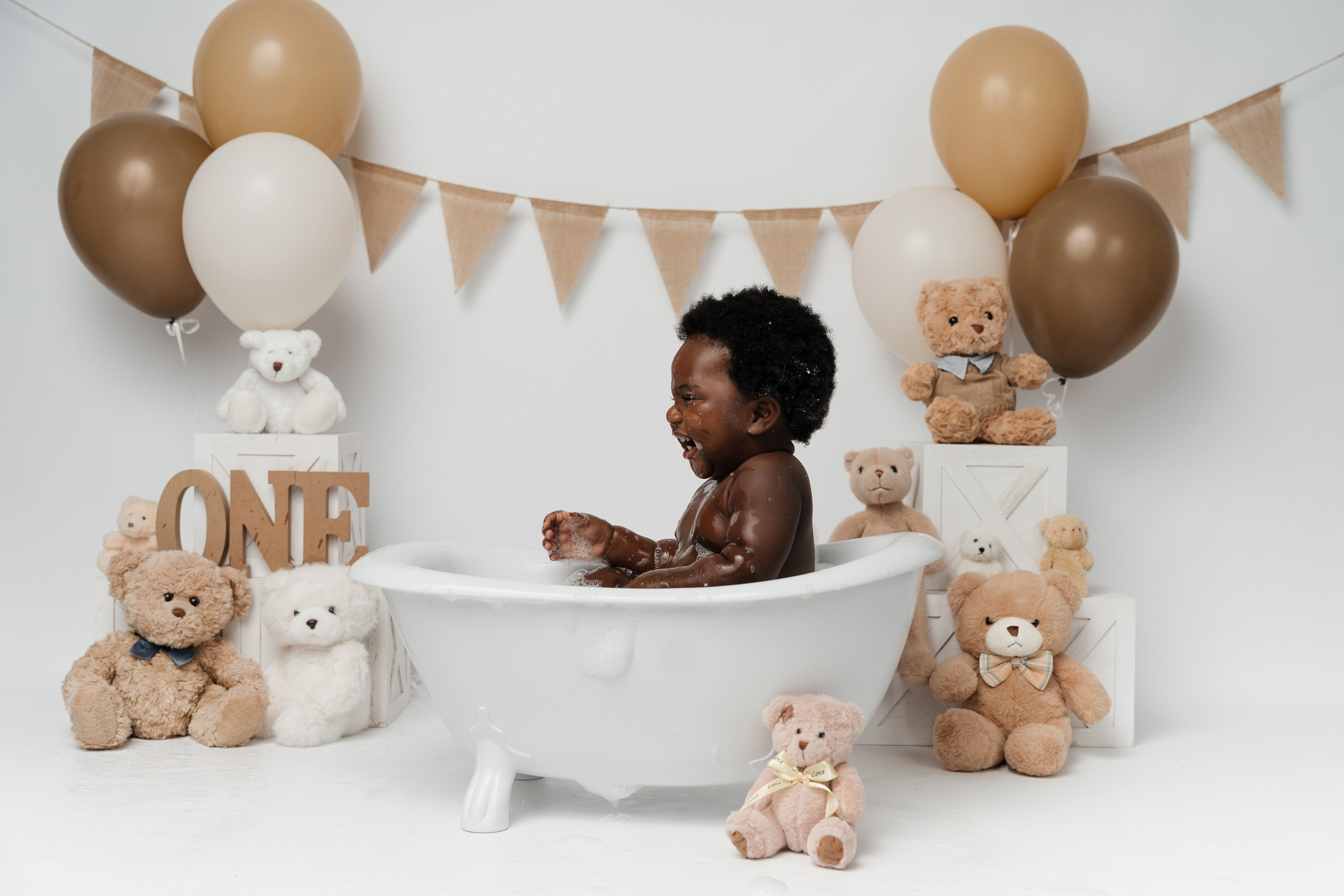 Adorable baby Chukwuma 🥰. Newborn and family photographer. Hills District. Sydney