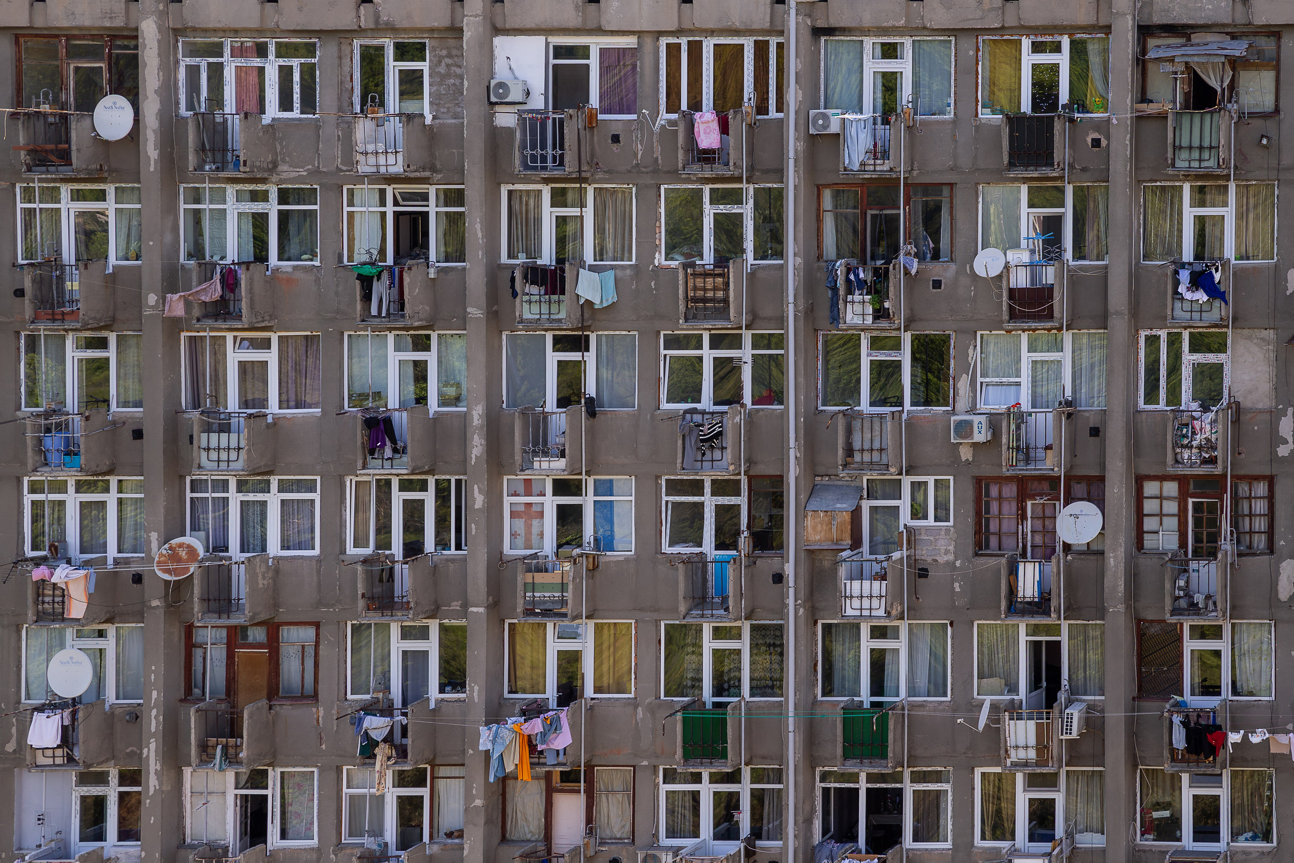 Deferred Catastrophe: Tbilisi is Cracking at the Seams. Ilya Vaga