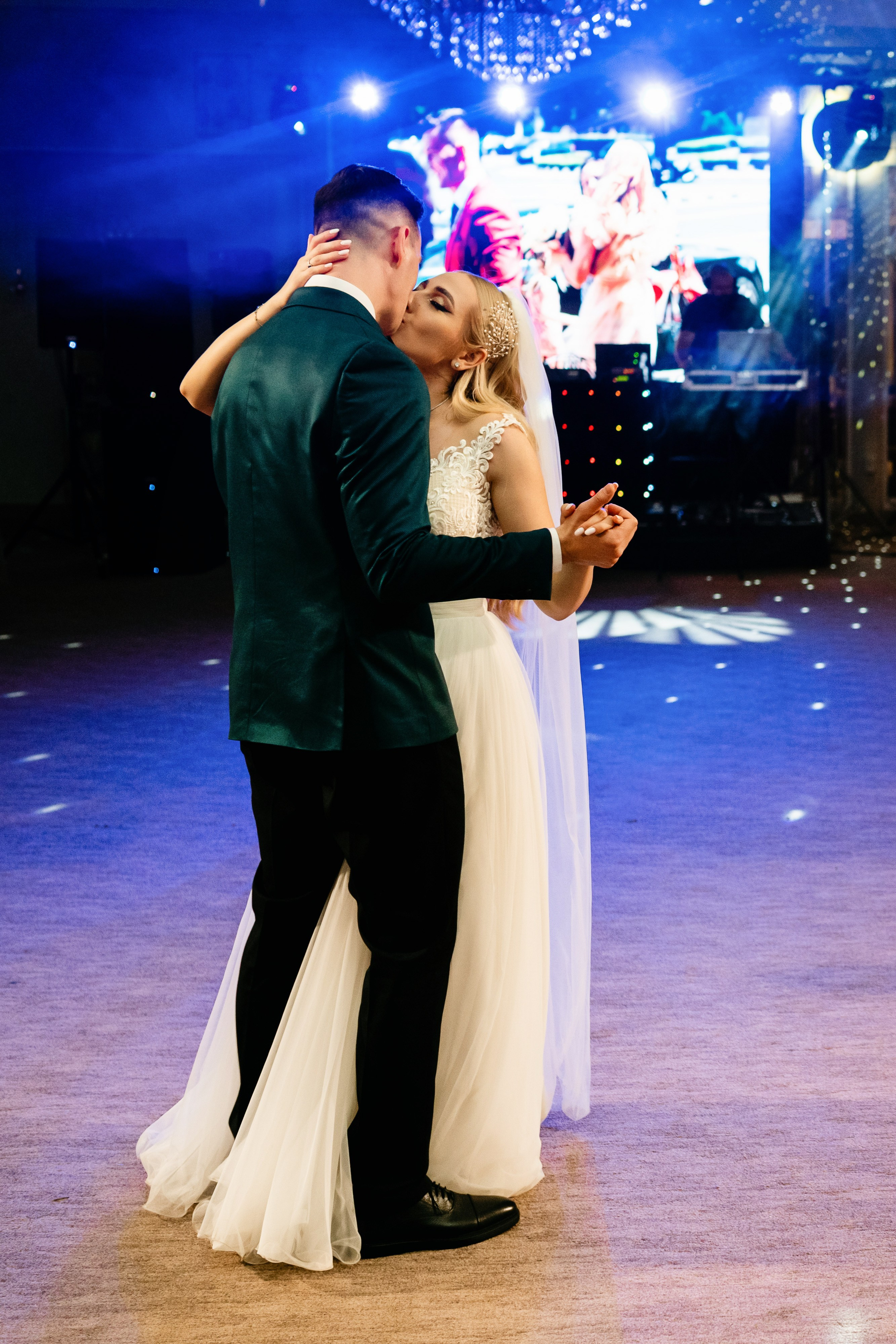 Adriana & Andrei. Acasă