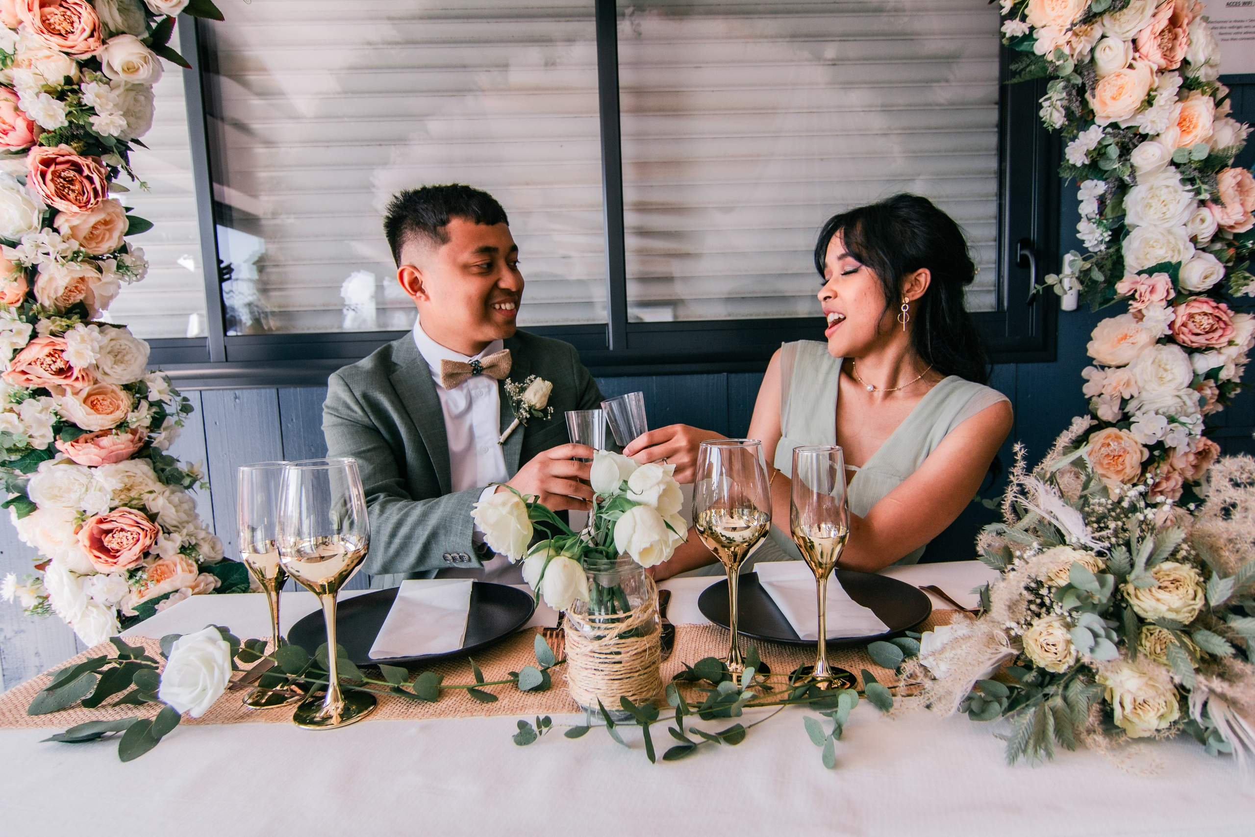 Mariage de Ny & Hasina vue la Loire. Photographe professionnelle à Poitiers, Tours et Châtellerault | Studio photo entre Poitiers et Tours – portraits, familles, entreprises, ma