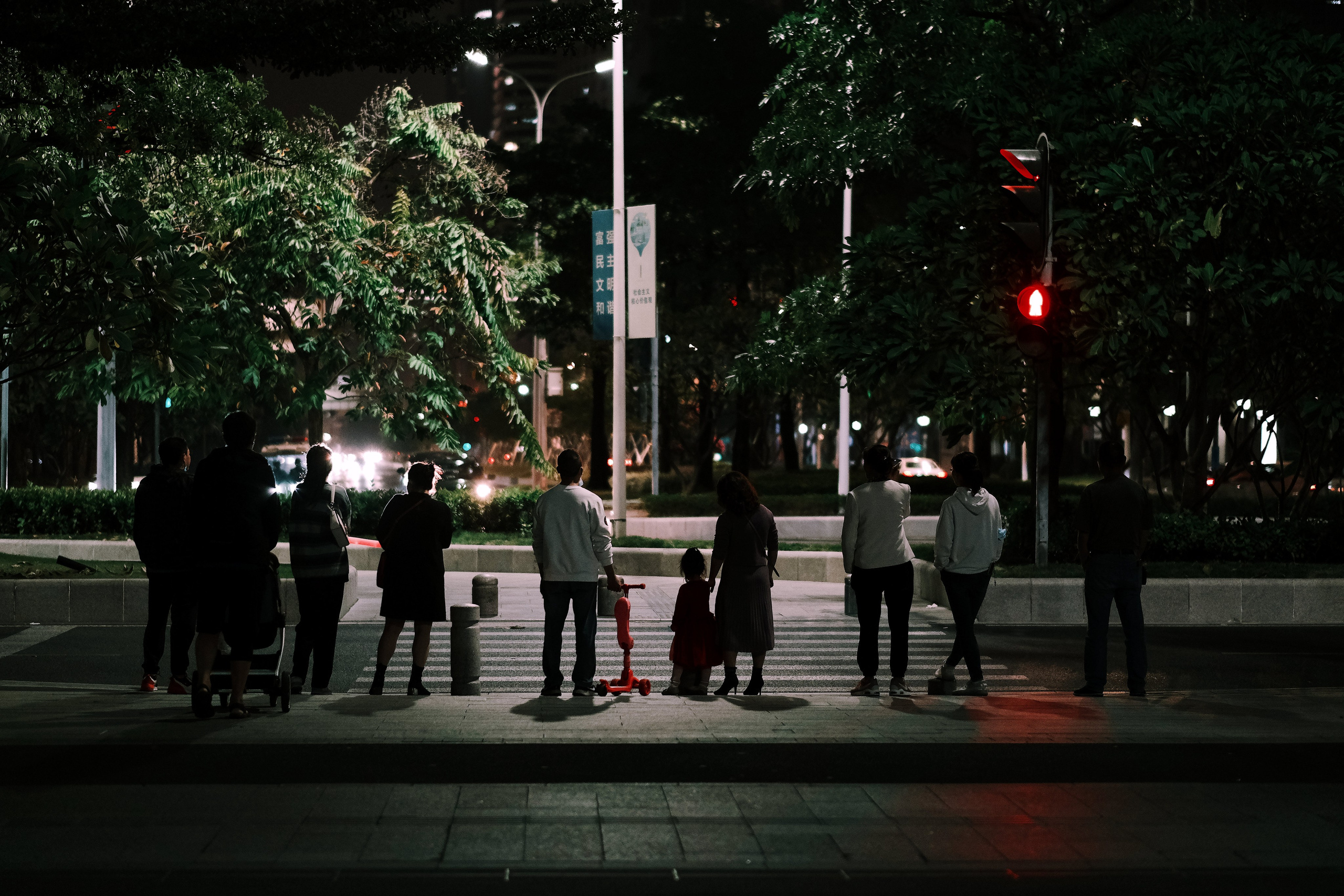 Guangzhou Street Photography | Guangzhou City Photos | 广州. 中国街头摄影 | The Streets of China Through My Eyes | 深圳