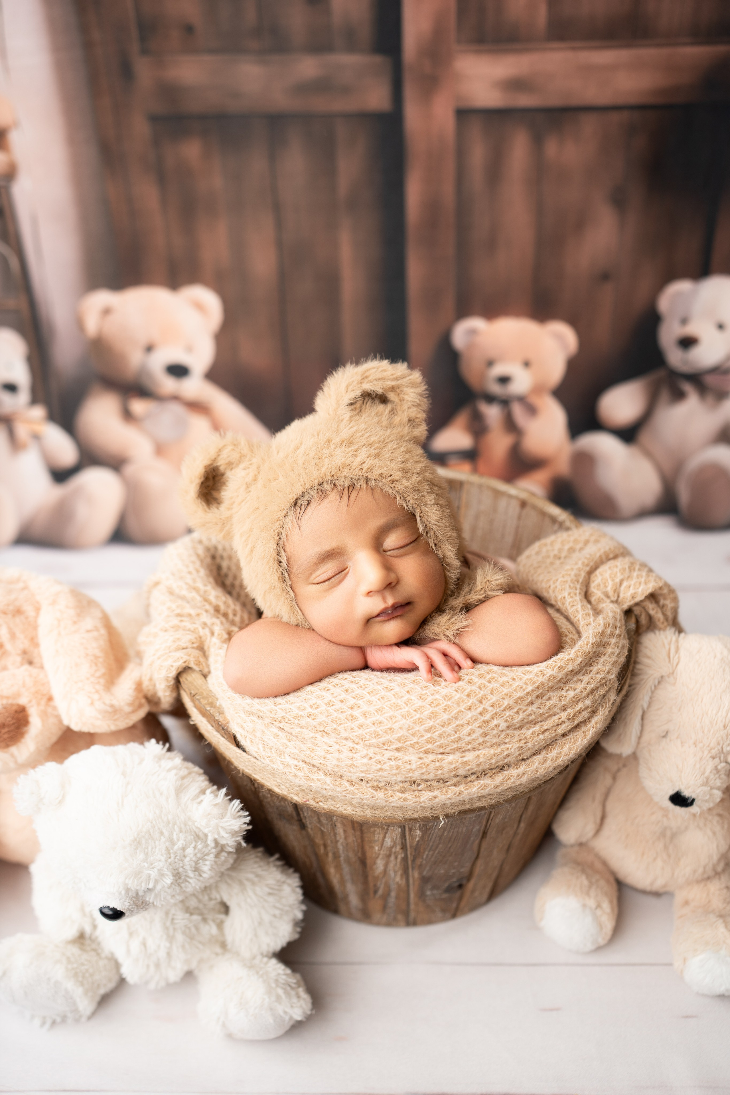 Posed Newborn. Maternity, family and newborn photography in San Francisco Bay Area