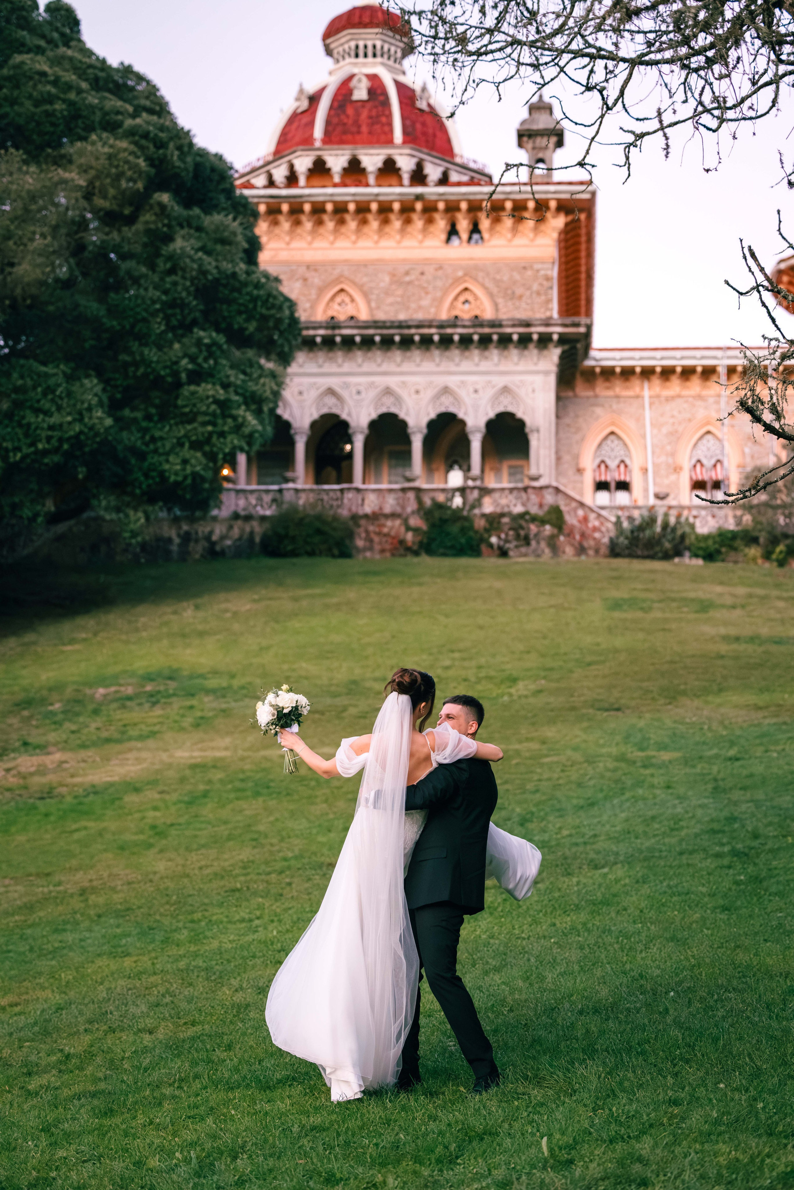 Irina & Max Elopment Sintra. Filmes e Fotografia Cinematográfica de Casamento em Portugal | Ricardo & Mary Pictures