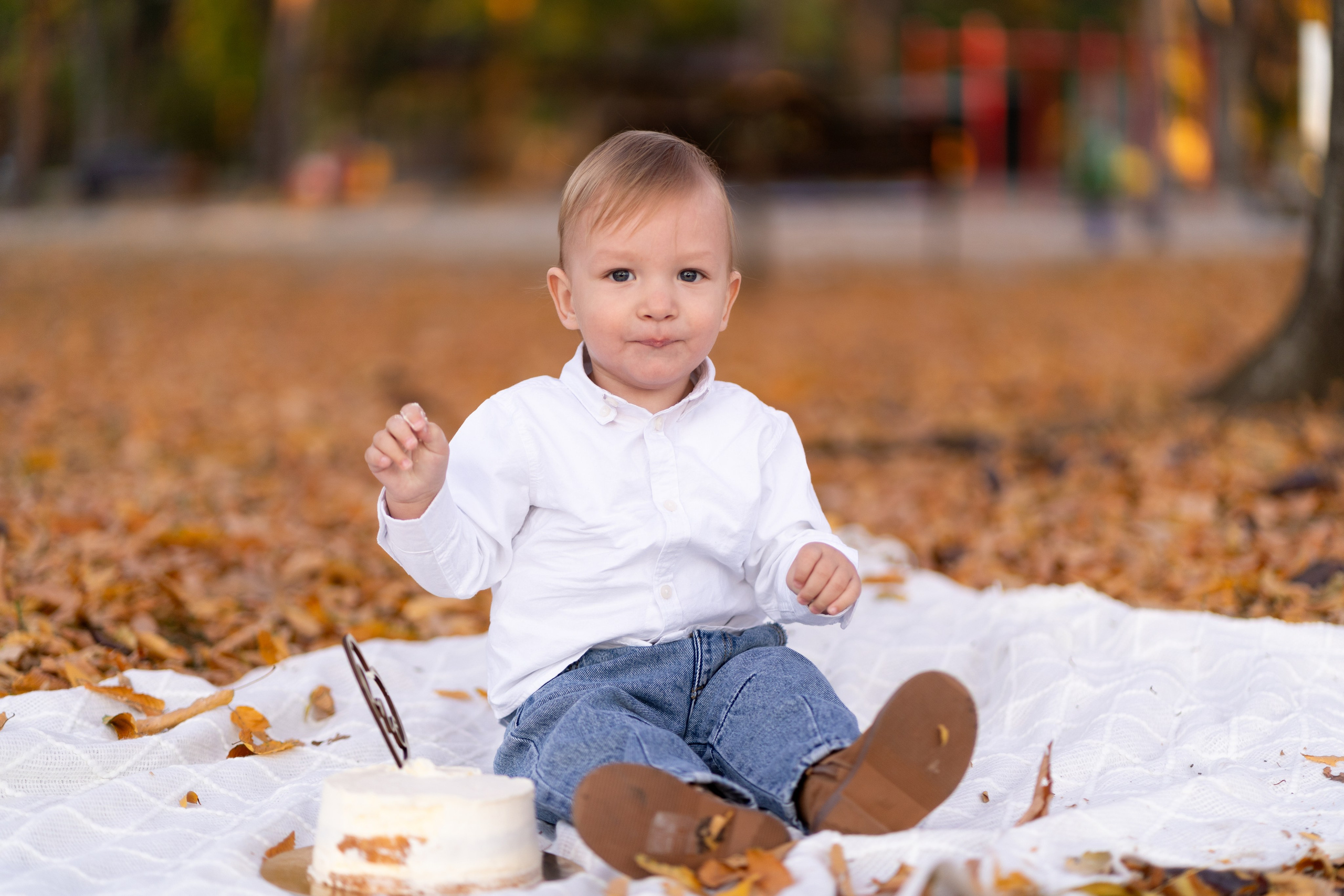 Smash the cake. Fotograf evenimente, fotograf nunta, fotograf botez
