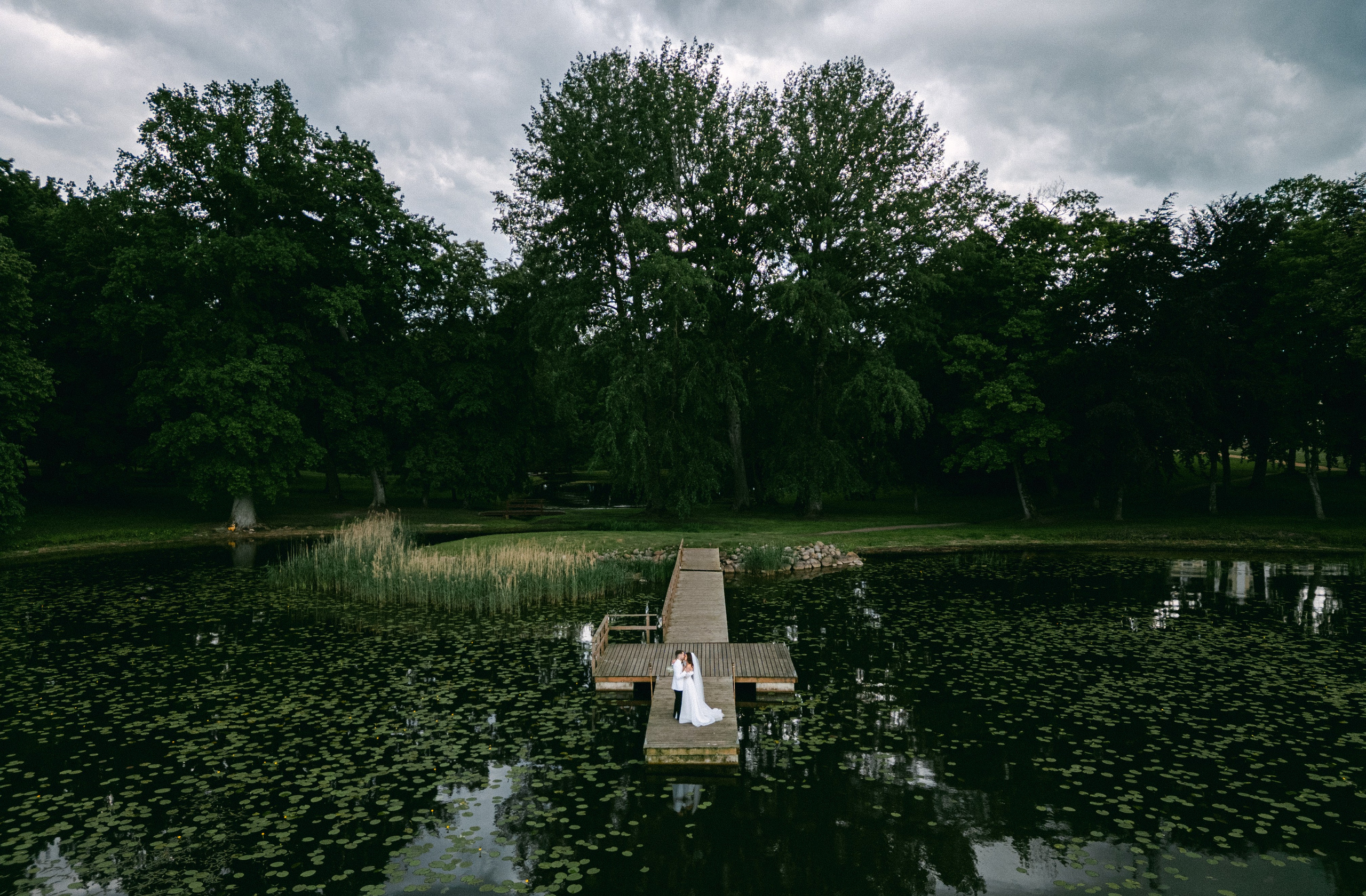 Vestuvinė fotosesija Paežerių dvare