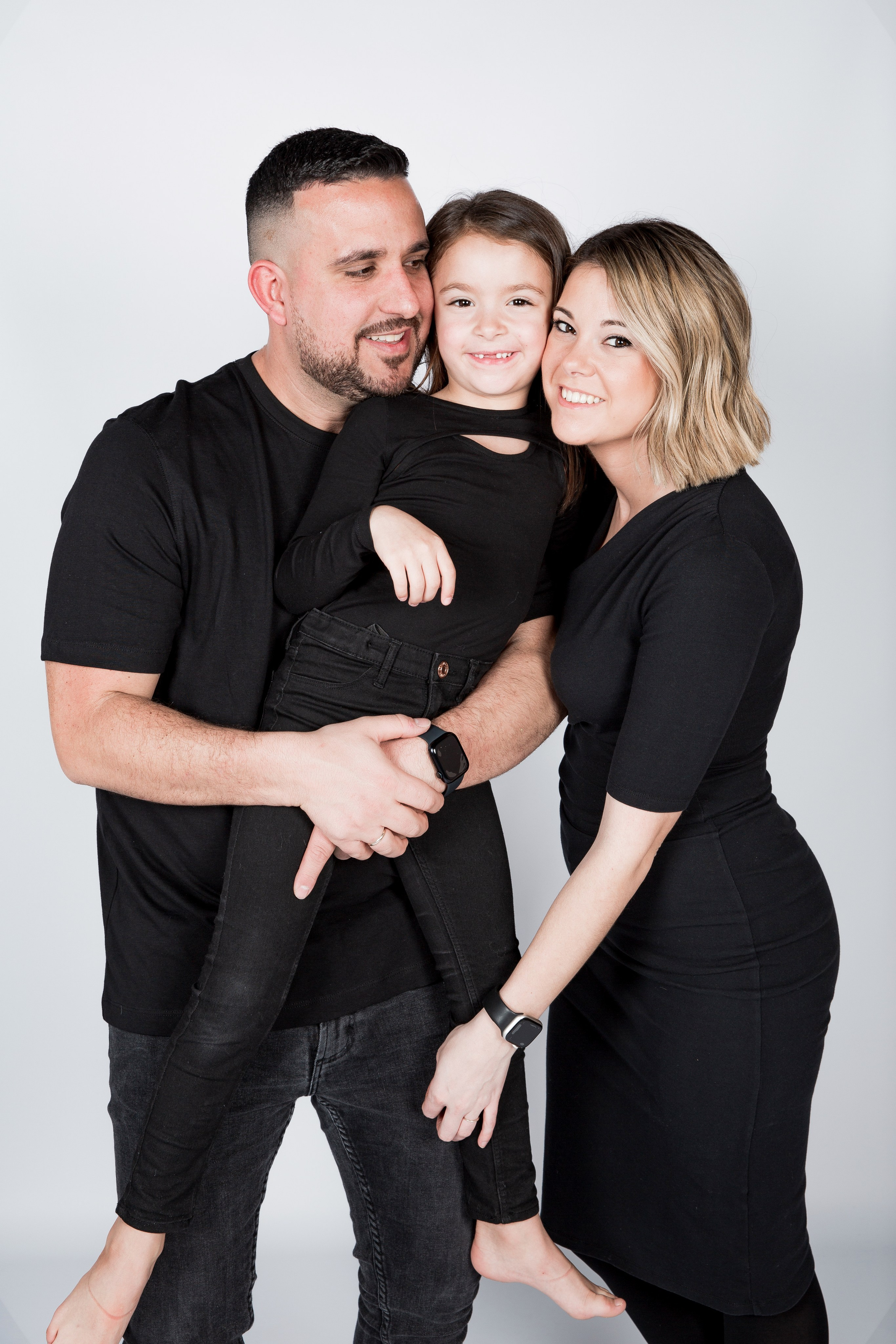 📸 ¡50% de Descuento en Sesiones de Pareja, Familia y Mascota durante la Feria Torrestock 2025!. Rainbox Estudio de Fotografía