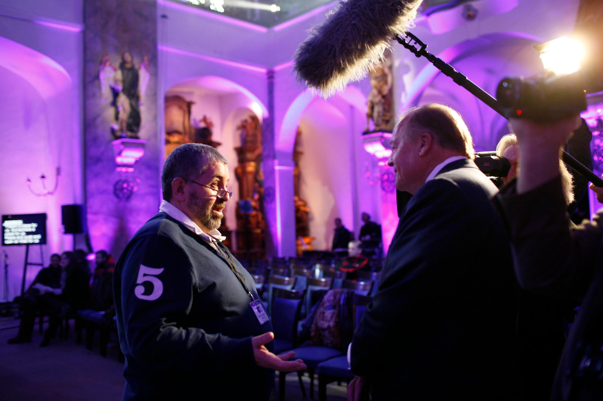 Hallelujah Broadway — television production