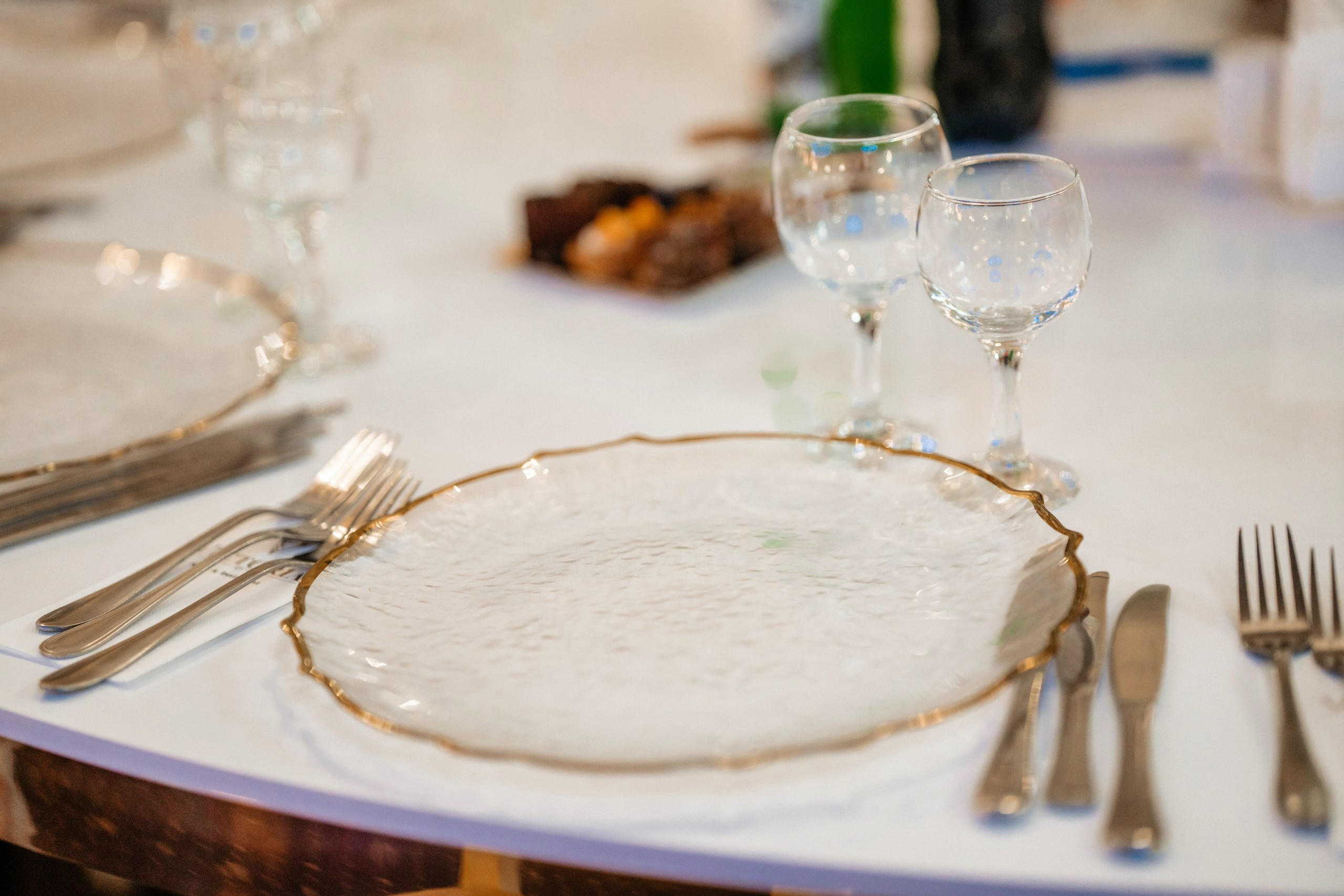 Fotograf nuntă Târgu Neamț – Samuel și Roxana, fotografie autentică realizată de AlinoFotoStudio 2. Fotograf nuntă Iași, Bacău, Suceava și Botoșani – Alin Chirilă surprinzând momente reale de nuntă 3. Fotografie de nuntă cu emoție și credință – AlinoFotoStudio, fotograf povestitor 4. Fotograf profesionist nuntă în Moldova – cadre naturale și pline de emoție 5. Alin Chirilă fotograf nuntă – poveste reală surprinsă prin fotografie 6. Fotograf nuntă cu stil documentar – momente autentice din ziua nunții Pregătiri mireasă acasă – fotografie naturală realizată de Alin Chirilă fotograf nuntă 8. Detalii din ziua nunții – fotograf nuntă Iași și Botoșani, AlinoFotoStudio 9. Emoții din dimineața nunții – fotograf profesionist Moldova 10. Cadre autentice din pregătiri – fotograf nuntă Suceava și Bacău Ceremonie religioasă nuntă – moment emoționant surprins de fotograf Alin Chirilă 12. Nuntă cu valori creștine – fotografie din biserică realizată cu discreție 13. Rugăciune și emoție în ziua nunții – fotograf nuntă Târgu Neamț 14. Legământ în fața lui Dumnezeu – fotografie de nuntă autentică 15. Fotograf nuntă biserică – momente sincere și pline de semnificație Petrecere de nuntă – cadre naturale realizate de AlinoFotoStudio 17. Bucurie și dans la nuntă – fotograf nuntă Iași și împrejurimi 18. Momente autentice de la restaurant – fotograf nuntă Bacău Suceava 19. Atmosferă de nuntă surprinsă discret – Alin Chirilă fotograf -AlinoFotoStudio – fotograf nuntă cu abordare naturală și emoțională 21. Alin Chirilă fotograf – povestitor prin fotografie de nuntă 22. Fotograf nuntă în Moldova – stil documentar și autentic 23. Fotografie de nuntă sinceră și elegantă – AlinoFotoStudio- Fotograf nuntă Iași Bacău Suceava Botoșani – Alin Chirilă AlinoFotoStudio 26. Fotograf nuntă Târgu Neamț și Moldova – fotografie profesională de eveniment 27. Fotograf nuntă cu valori creștine și stil documentar – AlinoFotoStudio - Alin Chirilă – AlinoFotoStudio Fotograf nuntă Iași • Bacău • Suceava • Botoșani - Samuel & Roxana, Târgu Neamț -Momente reale, trăite sincer și păstrate pentru totdeauna.