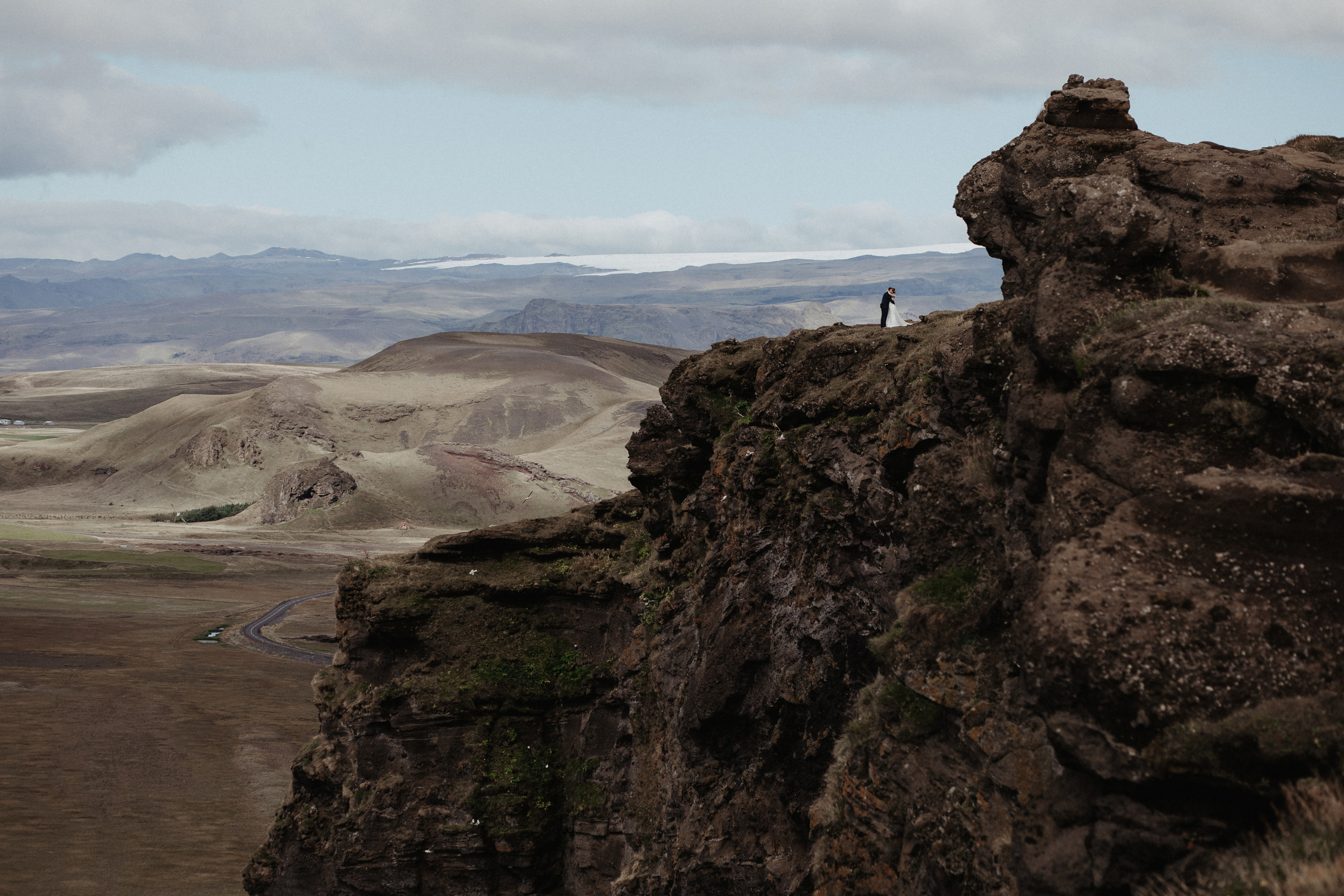 Black beach Iceland elopement | Iceland elopement photographer. Iceland elopement photographer & videographer