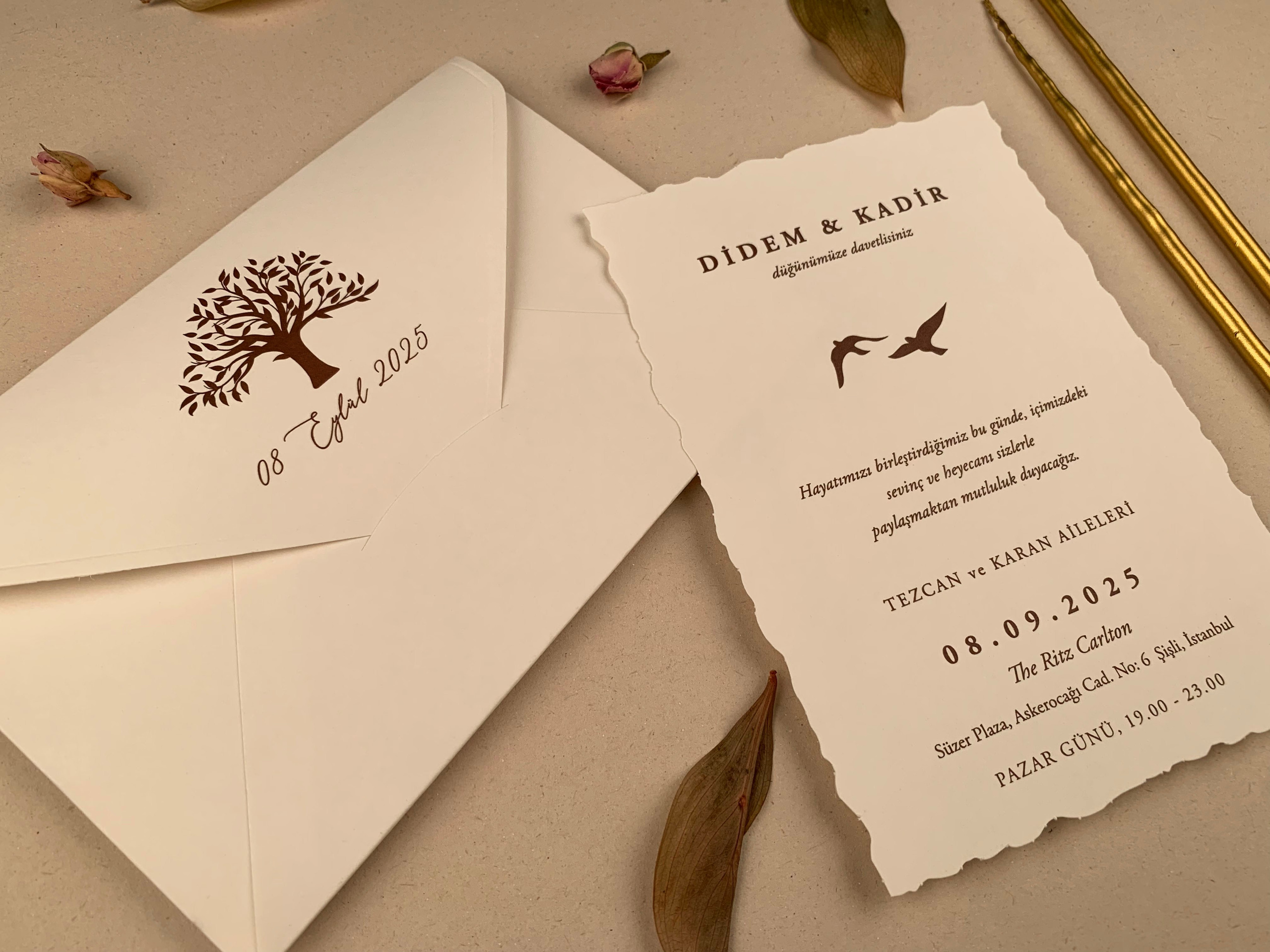 - invitații nuntă  - modele invitații nuntă  - invitații nuntă 2025  - invitații de nuntă elegante  - invitații de nuntă personalizate  - invitații nuntă online  - invitații nuntă handmade  - catalog invitații nuntă  - invitații originale nuntă  - invitații de nuntă moderne  - invitații nuntă vintage  - invitații nuntă rustice  - invitații nuntă clasice  - design invitații nuntă  - invitații de nuntă cu tematică.- invitații nuntă florale  - invitații nuntă boho  - invitații nuntă aurii  - invitații nuntă minimaliste  - invitații nuntă cu sigiliu  - invitații nuntă cu acuarelă  - invitații nuntă cu fotografie  - invitații nuntă cu inițiale  - invitații nuntă elegante alb-negru  - invitații nuntă cu hârtie texturată  - invitații nuntă cu decupaj laser  - invitații nuntă cu flori uscate. - print invitații nuntă  - invitații nuntă personalizate cu numele mirilor  - invitații nuntă cu plic inclus  - invitații nuntă cu cartolină dublă  - invitații nuntă calitate premium  - invitații nuntă ieftine  - invitații nuntă rapide.- invitații nuntă România  - invitații nuntă București / Botoșani . Iași suceava- invitații nuntă cu livrare în țară  - invitații nuntă online România.- „Invitație de nuntă elegantă cu design floral și plic crem”  - „Model de invitație de nuntă vintage cu sigiliu de ceară”  - „Set complet invitații de nuntă personalizate cu inițialele mirilor”  - „Invitație de nuntă modernă cu design minimalist și text negru pe fundal alb”  - „Invitație de nuntă rustică pe hârtie kraft cu șnur de iută”  - „Invitație de nuntă cu decupaj laser și detalii aurii” - „Invitație de nuntă în stil boho cu imprimeu floral colorat”  - „Invitație romantică de nuntă cu flori uscate și panglică din satin”  - „Invitație de nuntă clasică cu monogramă și font caligrafic”  - „Invitație de nuntă în stil glamour cu folie aurie și text embosat”- „Model de invitație de nuntă 2025 cu design elegant și font modern”  - „Cele mai noi invitații de nuntă 2025 – stil floral, sofisticat”