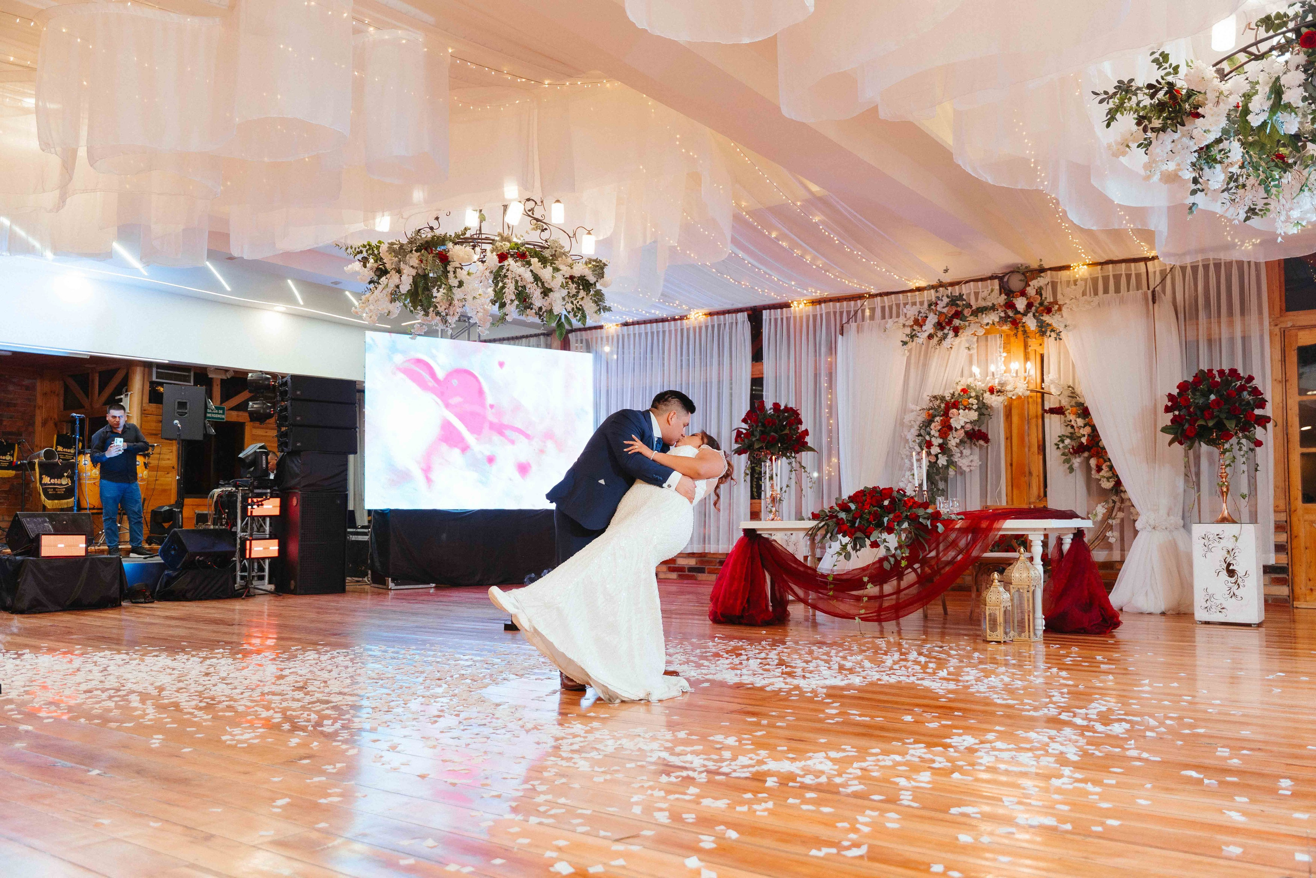Ivan y Maria. Fotógrafo de bodas en Loja Ecuador | Piero Alvarez PH